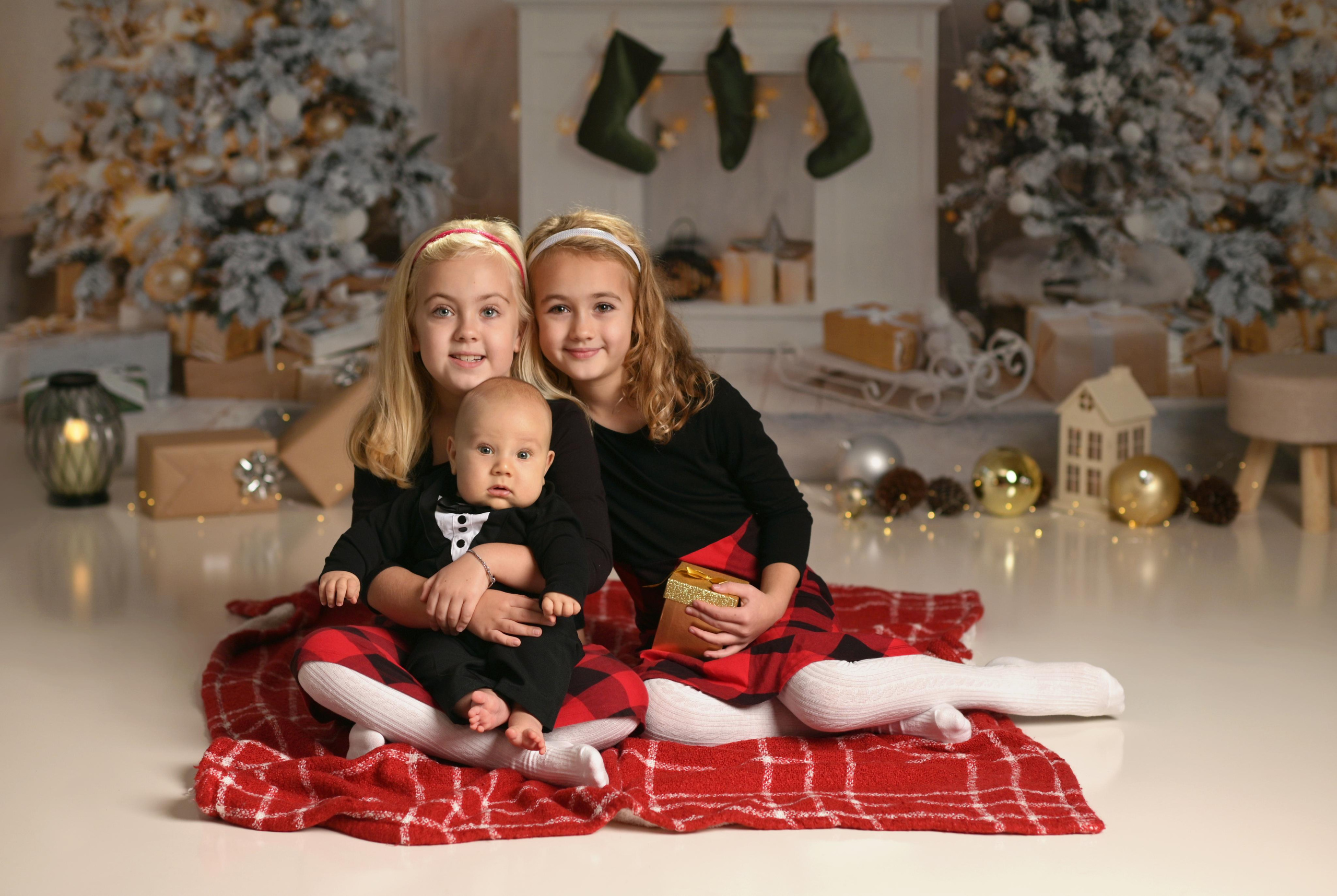 Christmas Mini. Family and Sports photographer in Cary Raleigh NC North Carolina