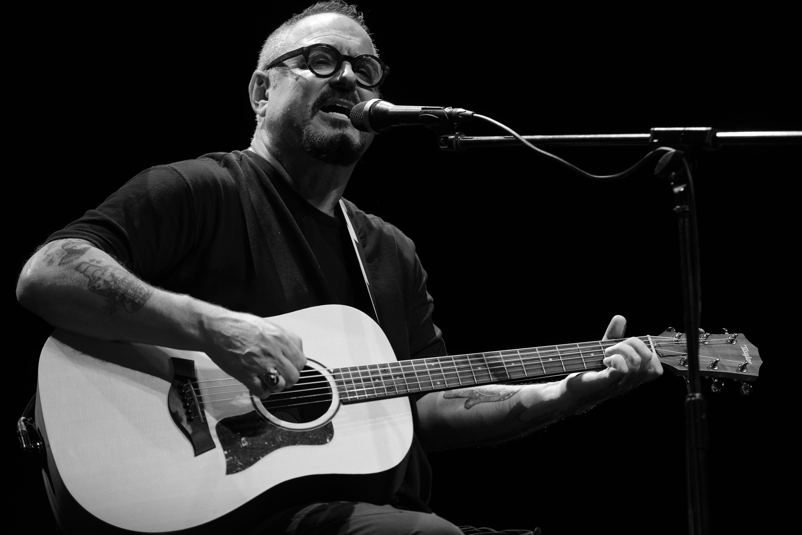 Maxim Leonidov. Middle East Photo Agency — Weddings, Bar & Bat Mitzvahs, Brit Milah, Theater, Magnets, Portraits