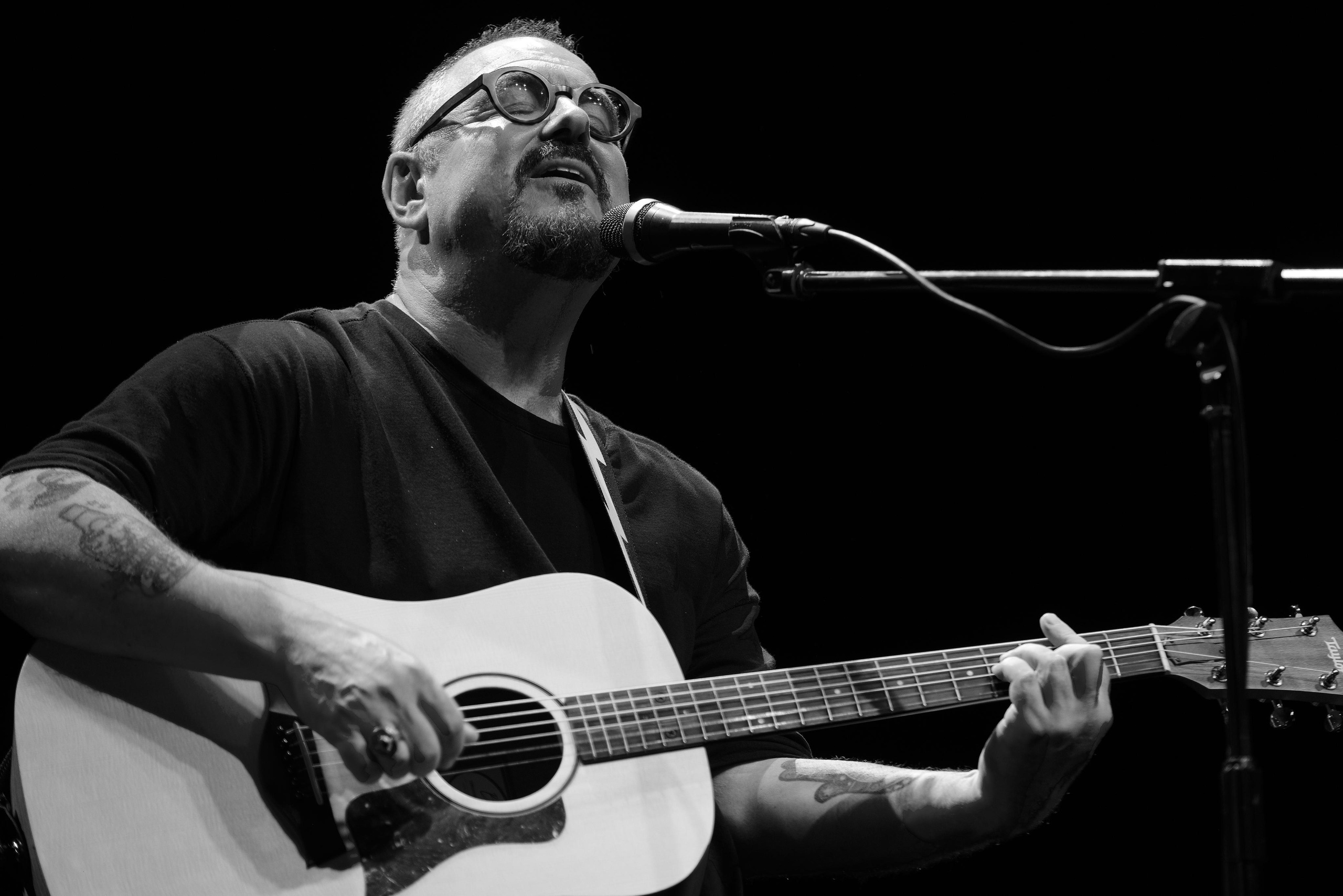 Maxim Leonidov. Middle East Photo Agency — Weddings, Bar & Bat Mitzvahs, Brit Milah, Theater, Magnets, Portraits