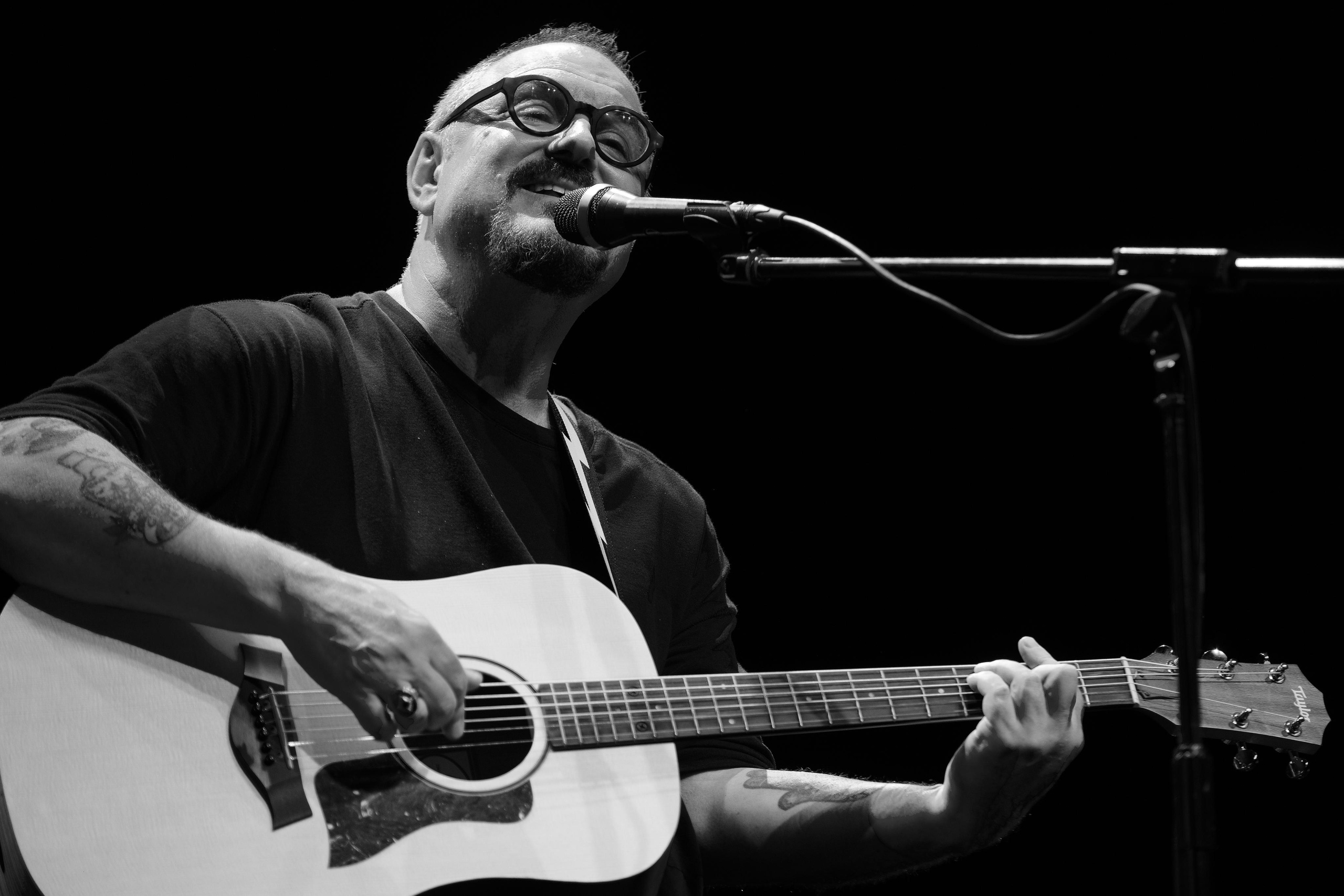 Maxim Leonidov. Middle East Photo Agency — Weddings, Bar & Bat Mitzvahs, Brit Milah, Theater, Magnets, Portraits