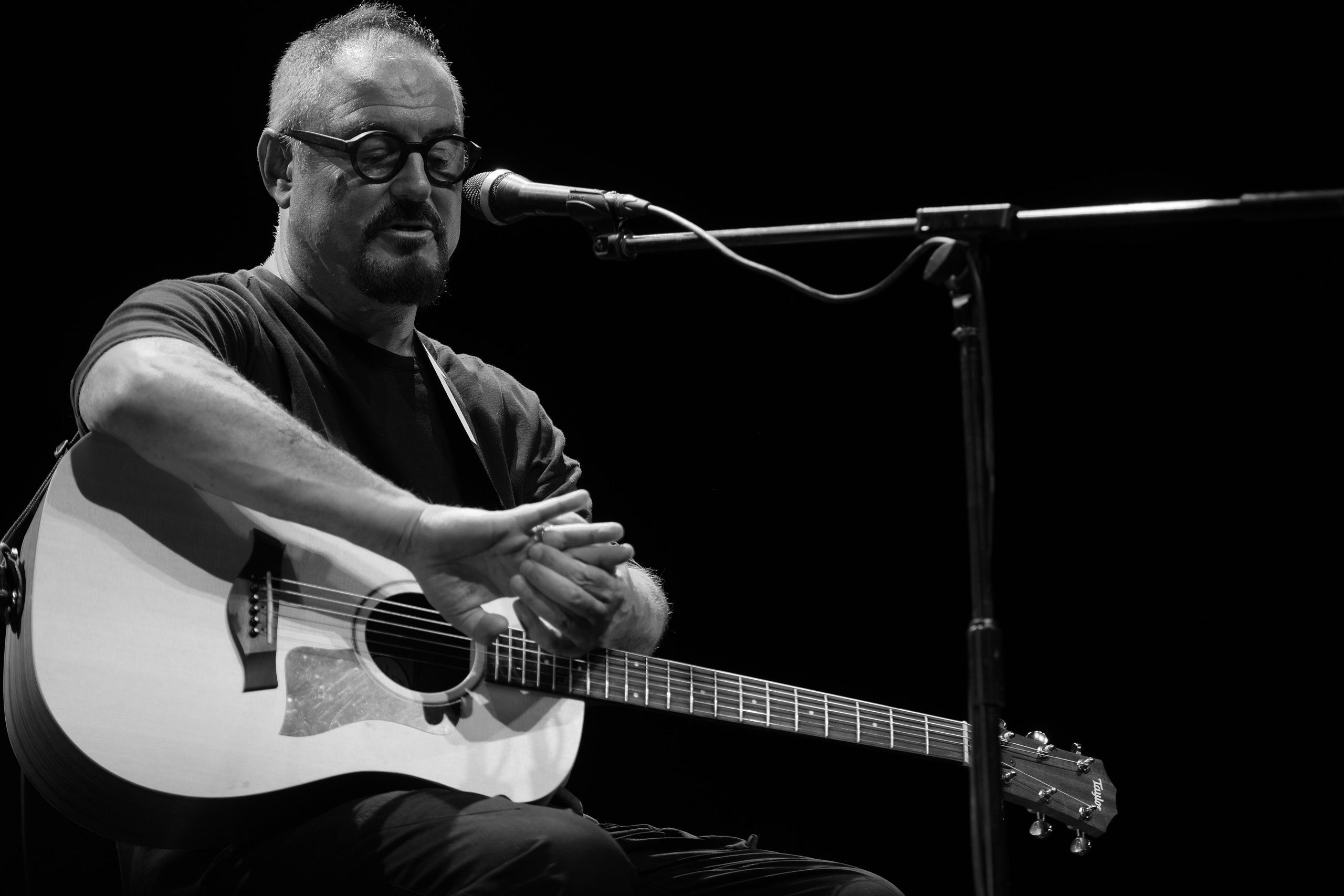 Maxim Leonidov. Middle East Photo Agency — Weddings, Bar & Bat Mitzvahs, Brit Milah, Theater, Magnets, Portraits