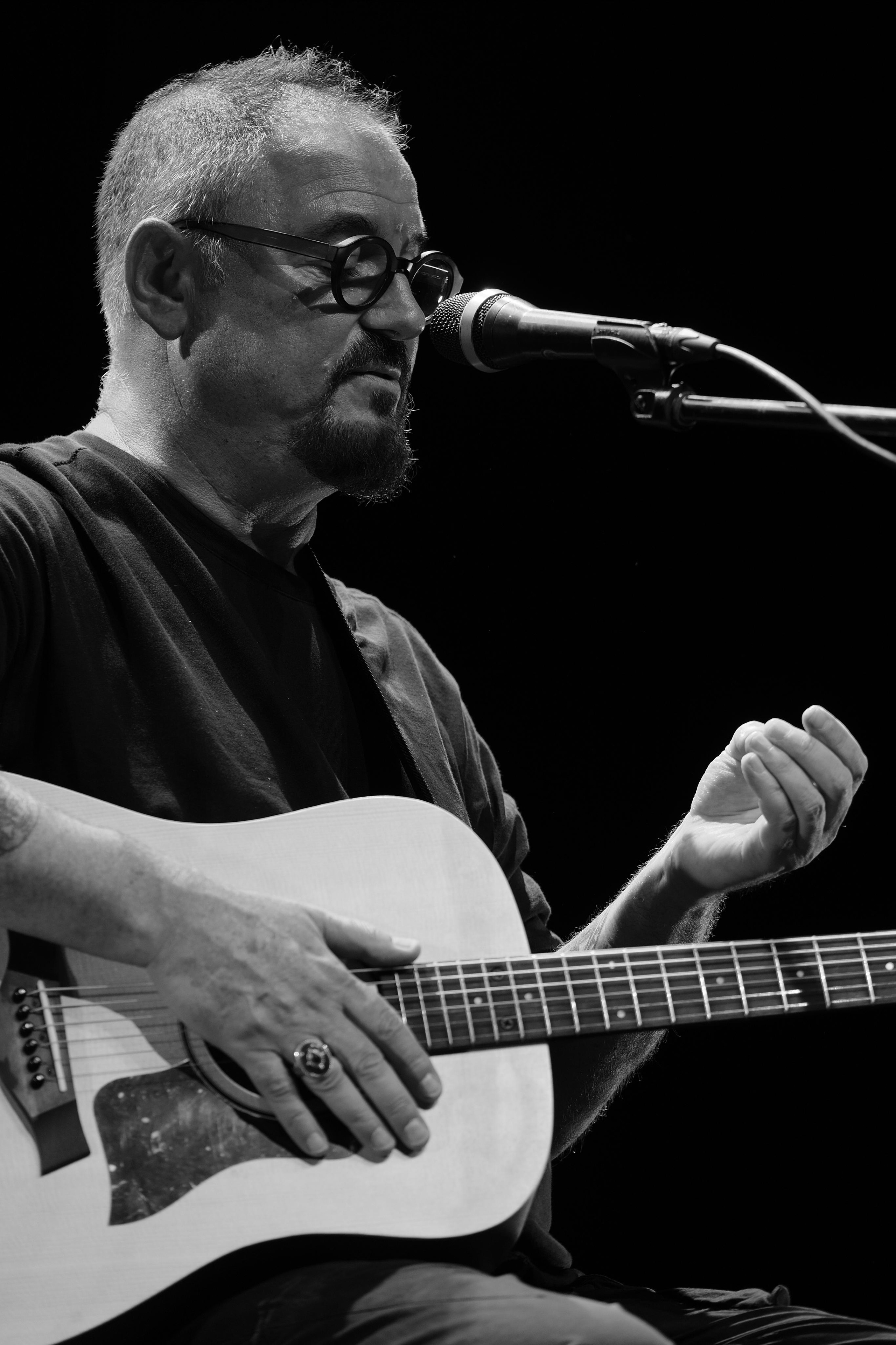 Maxim Leonidov. Middle East Photo Agency — Weddings, Bar & Bat Mitzvahs, Brit Milah, Theater, Magnets, Portraits