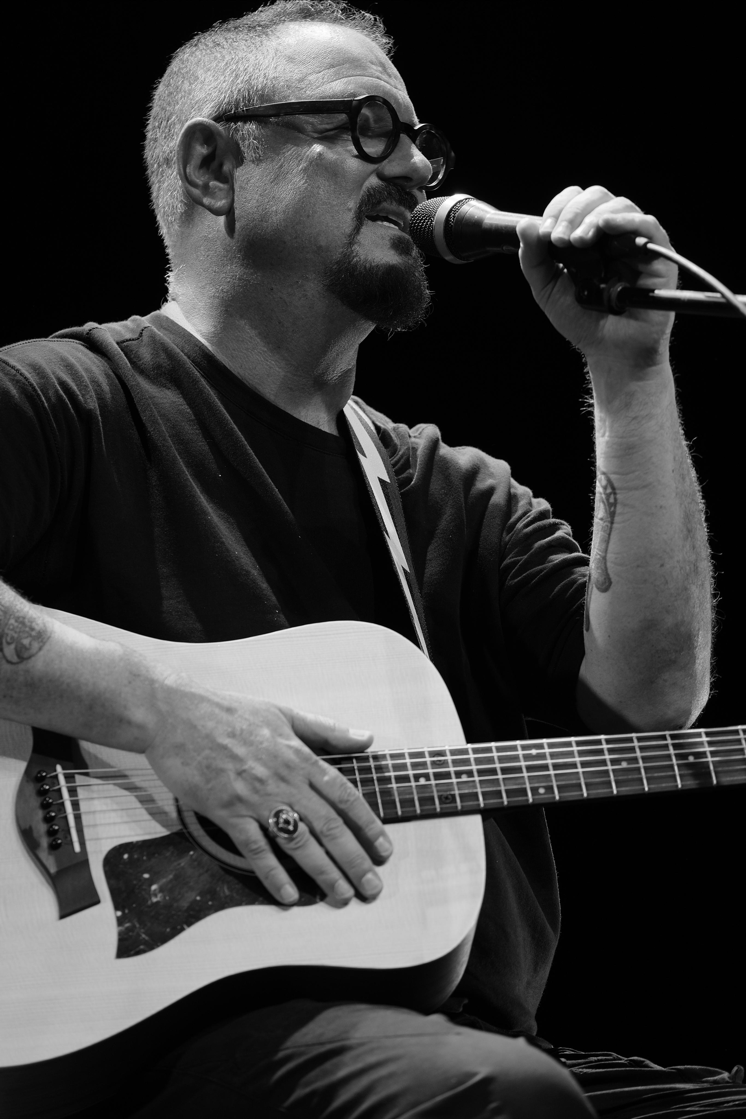 Maxim Leonidov. Middle East Photo Agency — Weddings, Bar & Bat Mitzvahs, Brit Milah, Theater, Magnets, Portraits