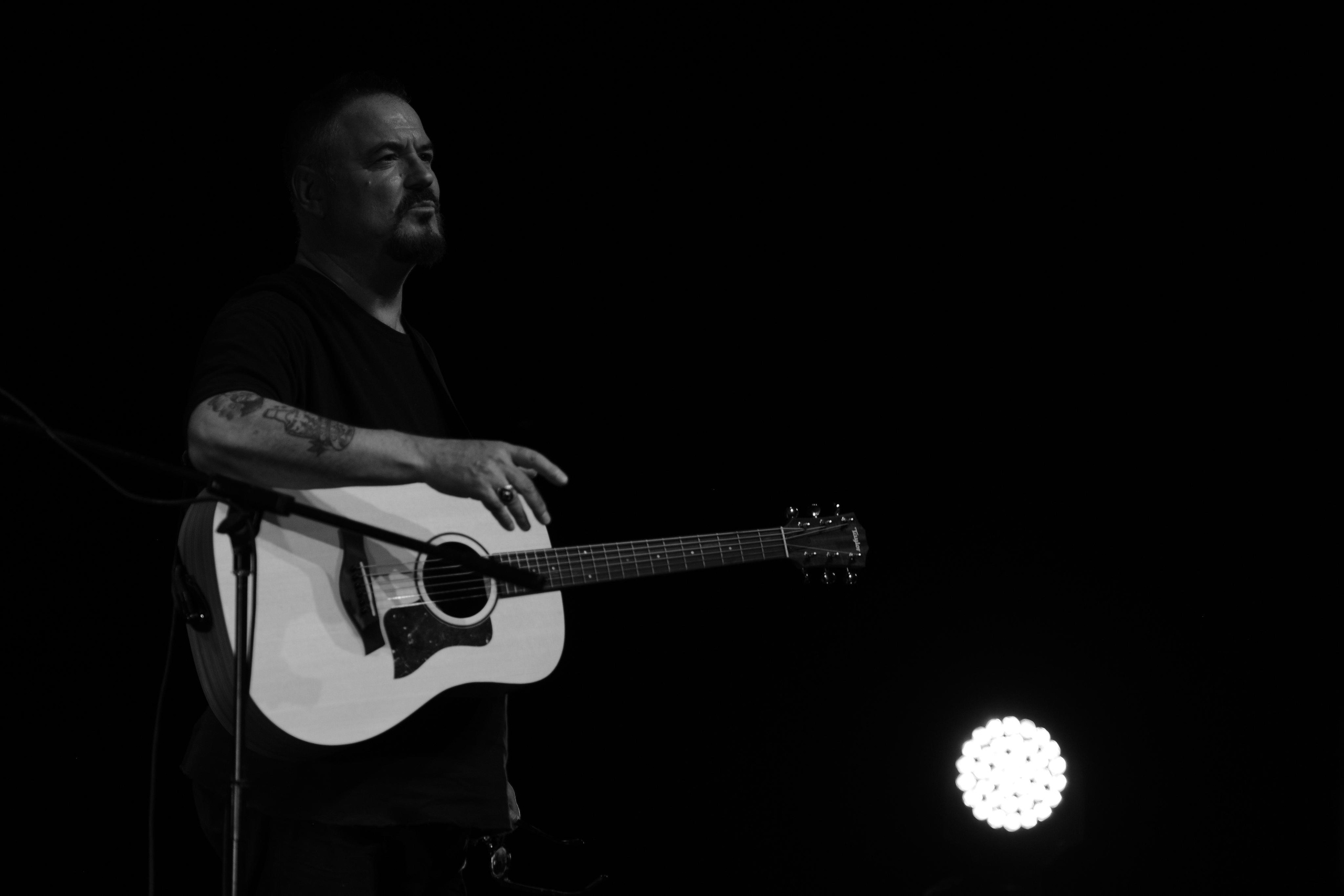 Maxim Leonidov. Middle East Photo Agency — Weddings, Bar & Bat Mitzvahs, Brit Milah, Theater, Magnets, Portraits