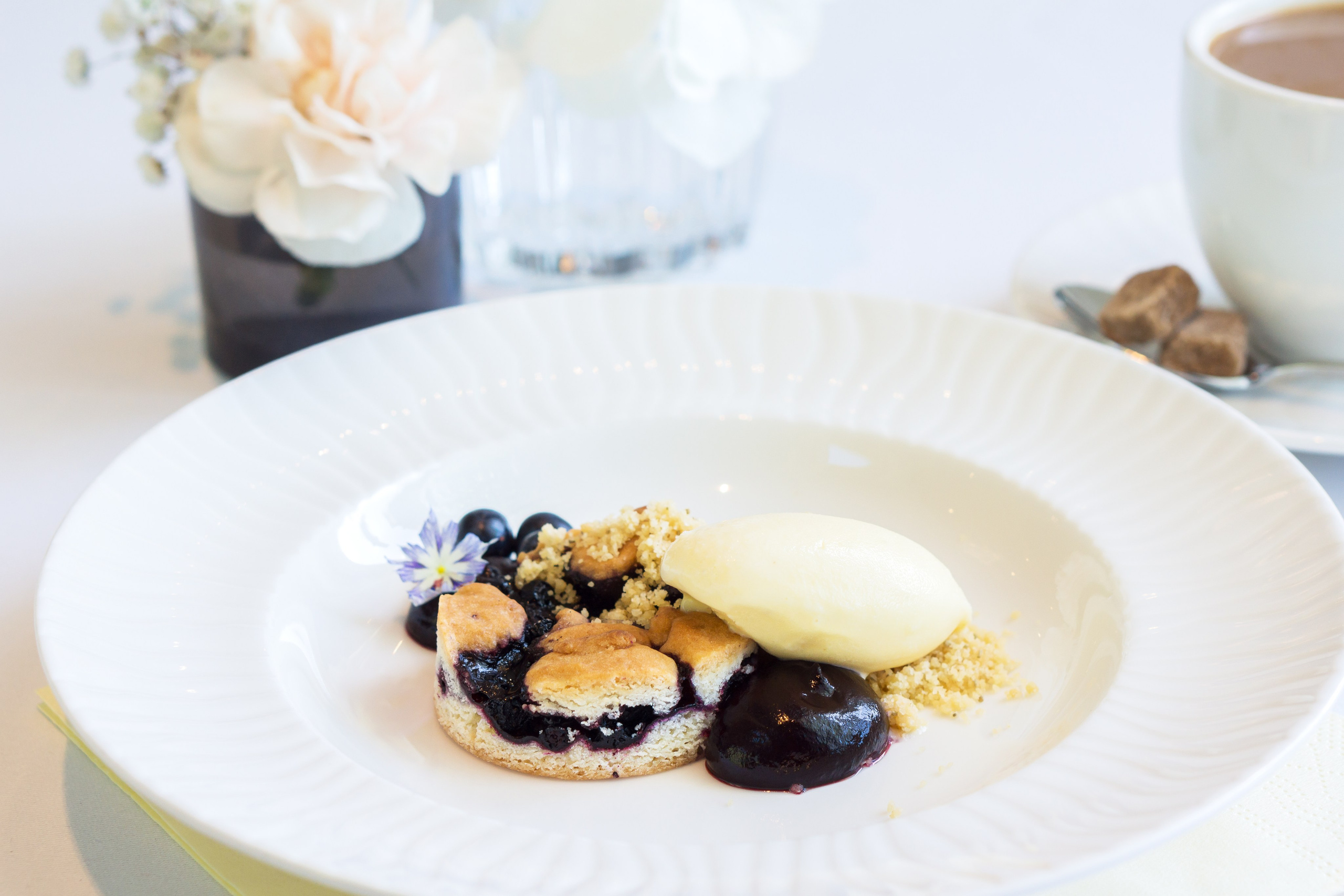 Restaurant Hus Lindman. Anna Z commercial photographer and graphic designer based in Turku