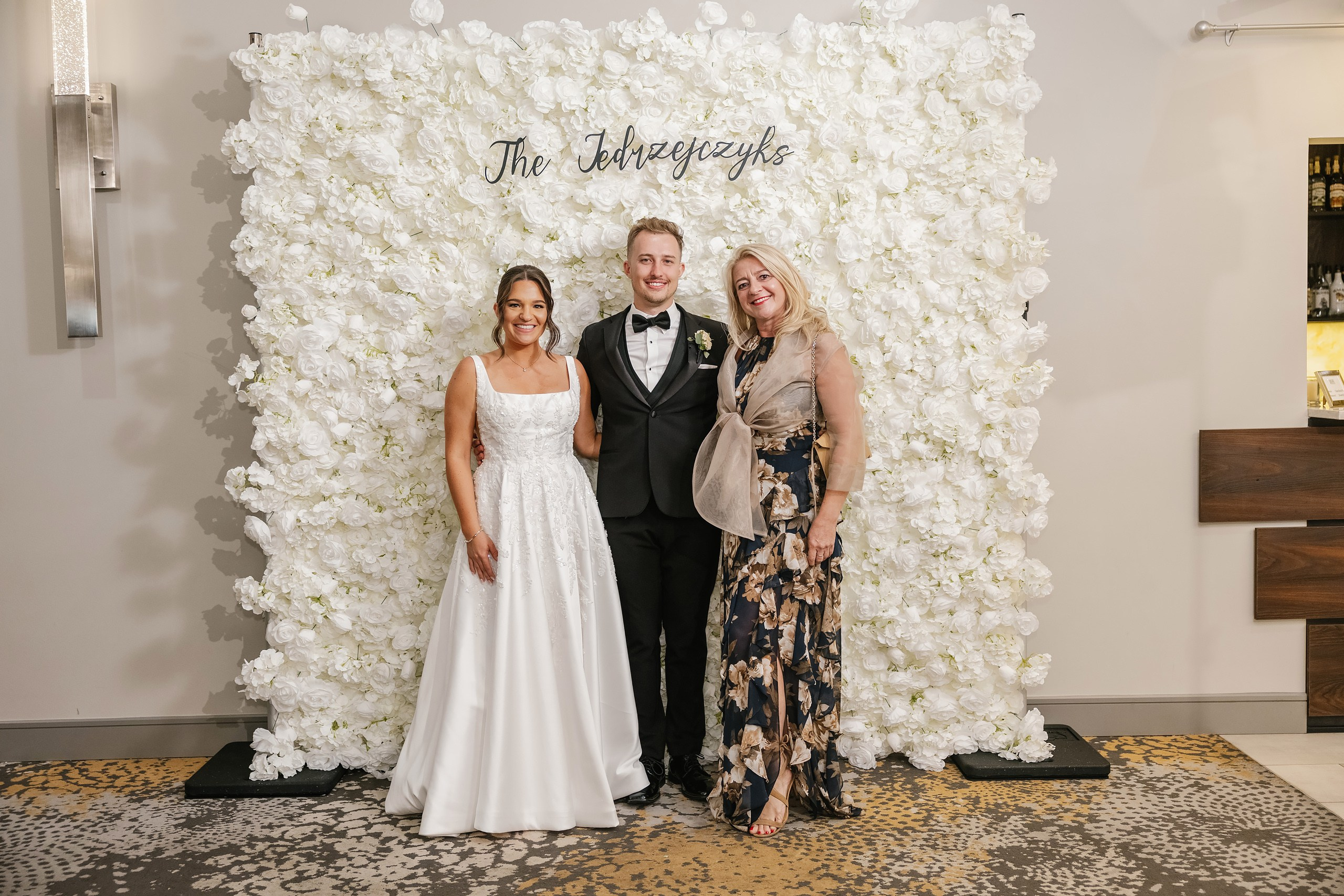 09.06.2025 Wedding. Wedding family event photographer in Chicago Nick Yushevich