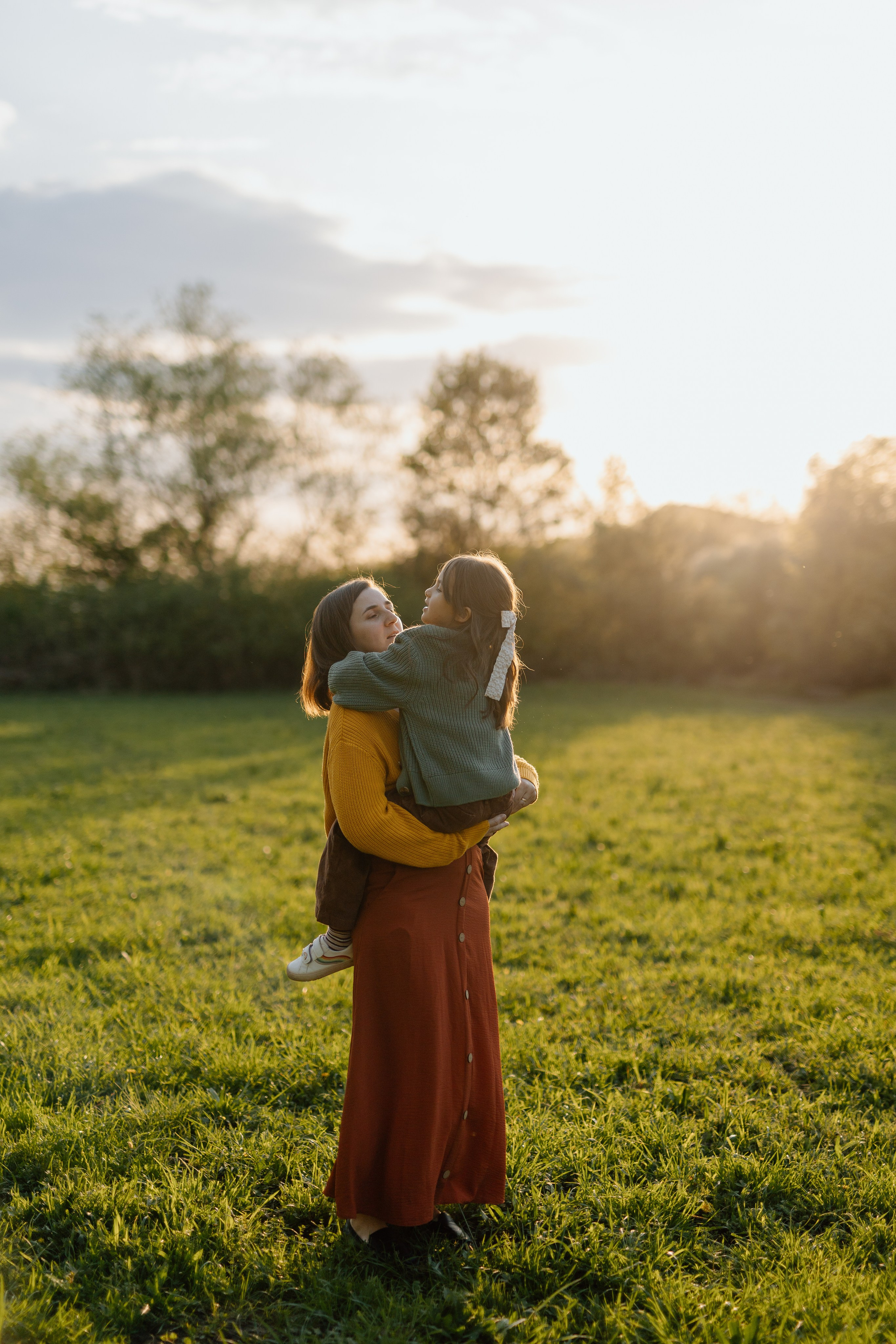Cristina & Elena — Family. Main