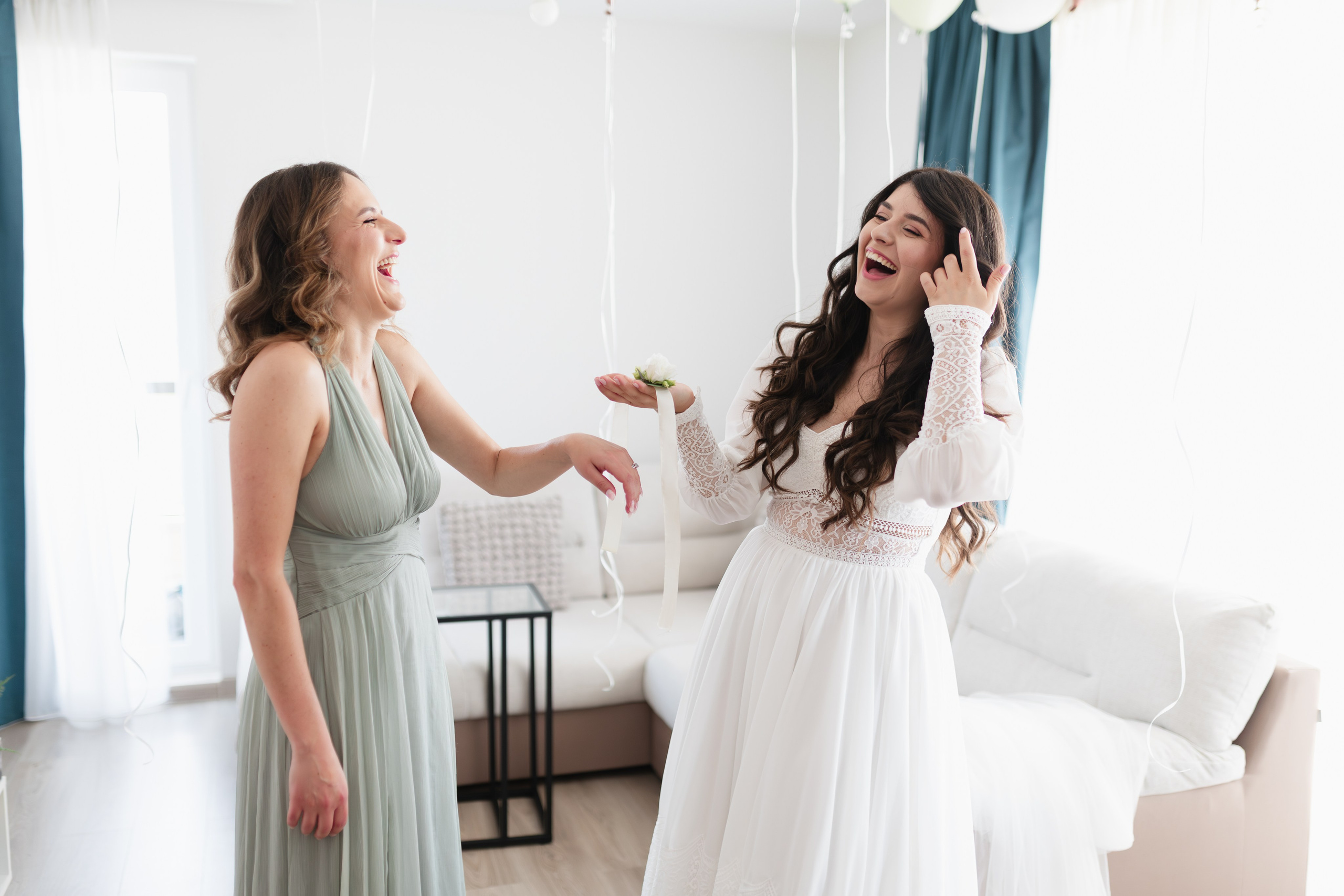 Flori & Cosmin. Main