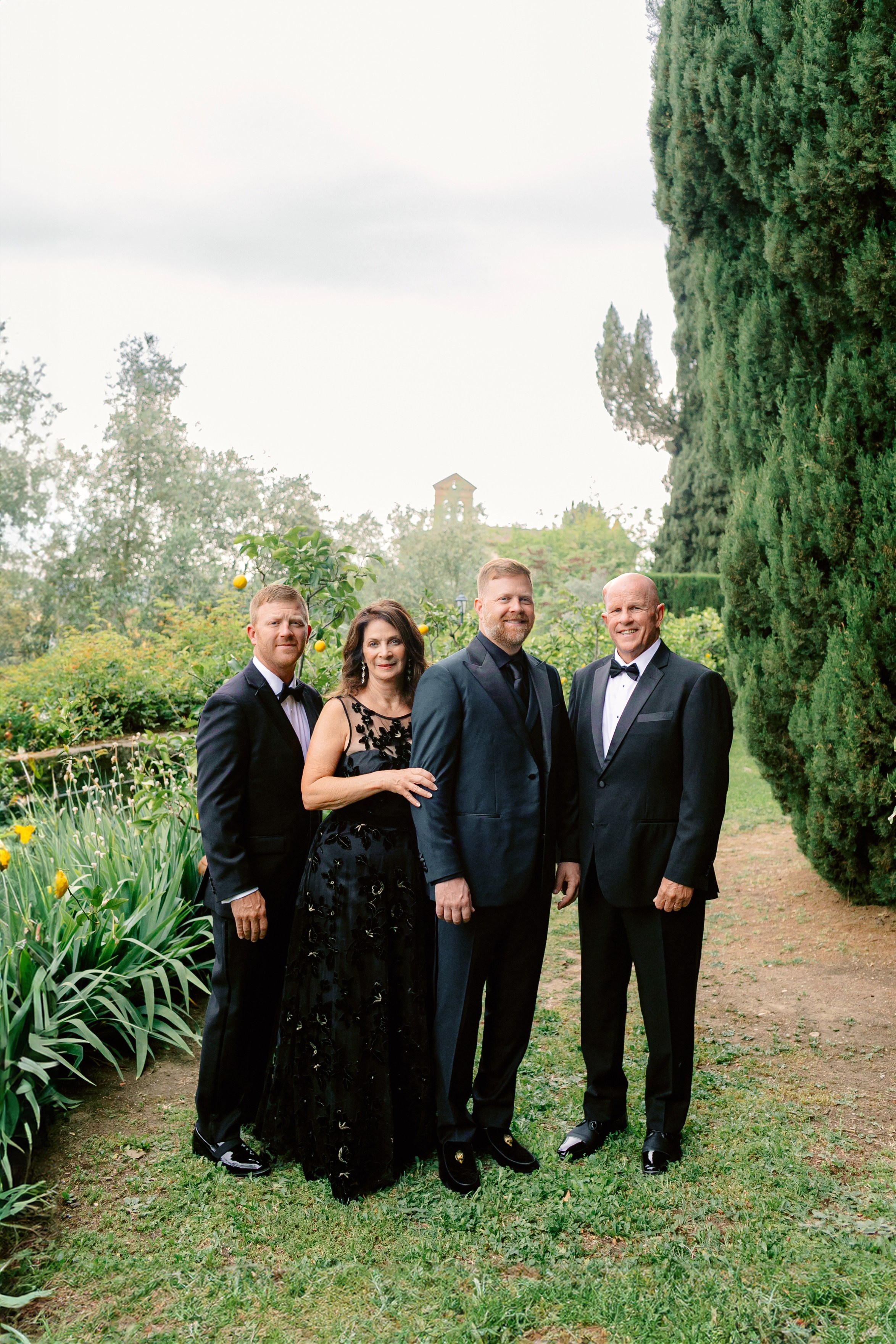 Tuscany Castello di Montegufoni wedding. Iurkovski PHOTOGRAPHY in Europe. Luxury destination weddings and events