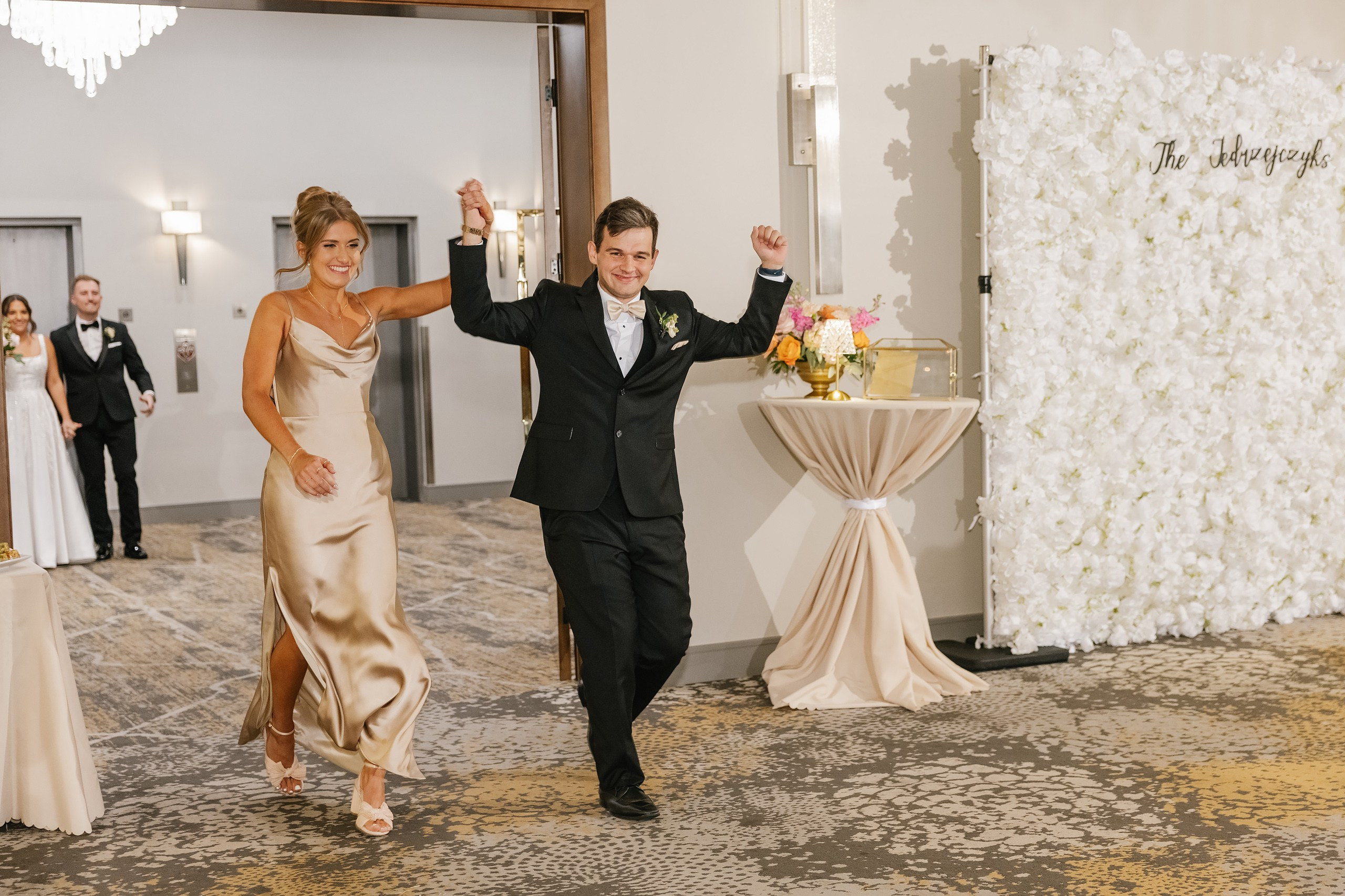 09.06.2025 Wedding. Wedding family event photographer in Chicago Nick Yushevich