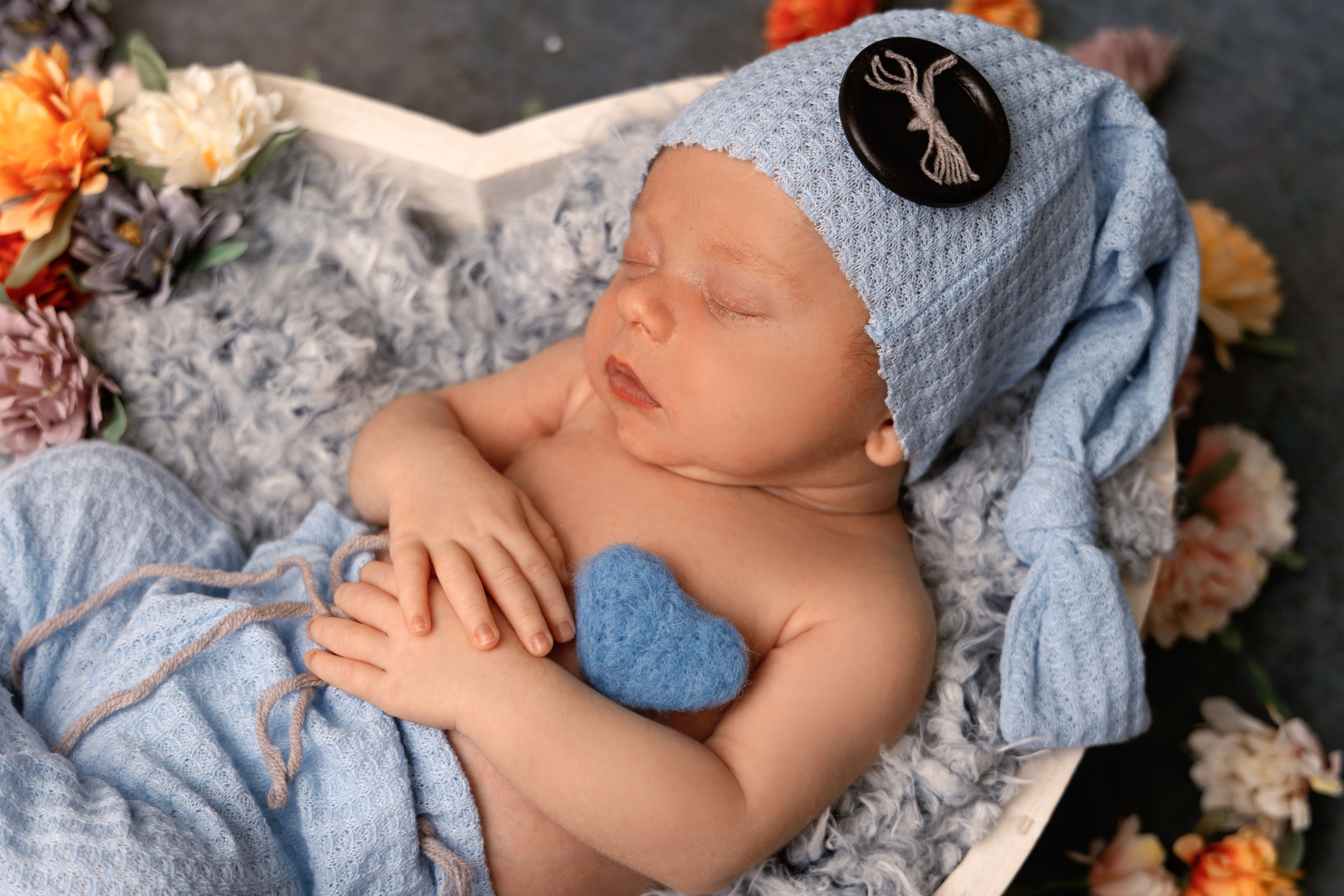 Newborn. Professional photographer in NYC Kristina Bagdasaryan