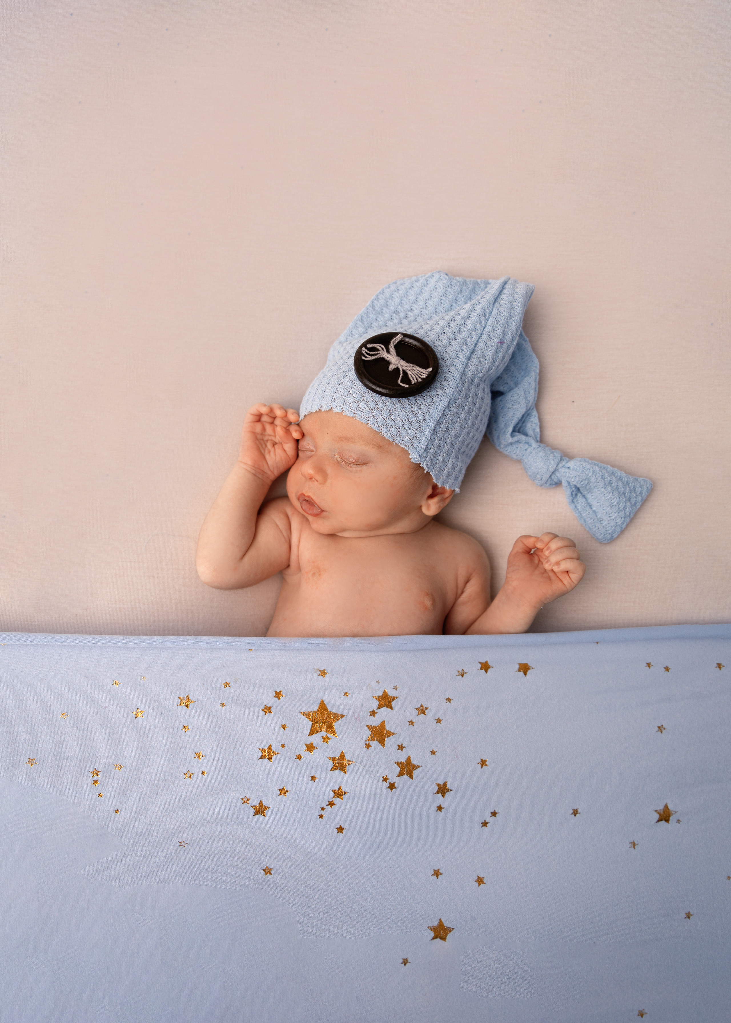 Newborn. Professional photographer in NYC Kristina Bagdasaryan