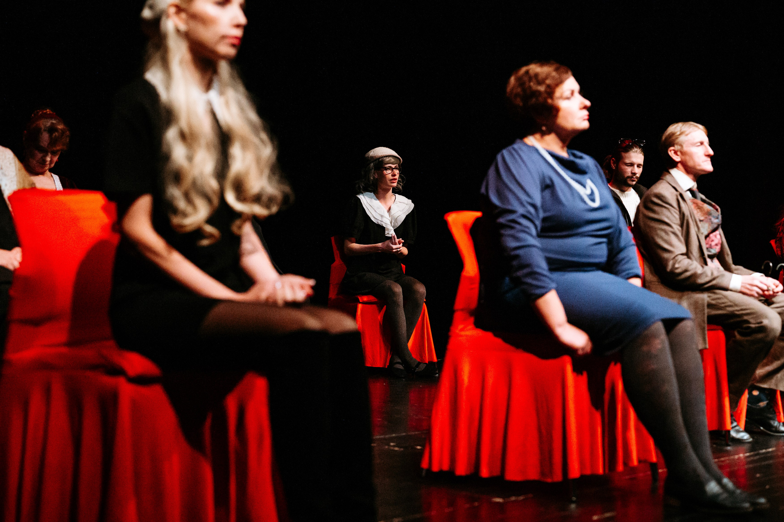 Garbo Teater „12 стульев“. Jelizaveta Gross - reportaaži- ja portreefotograaf Narvas