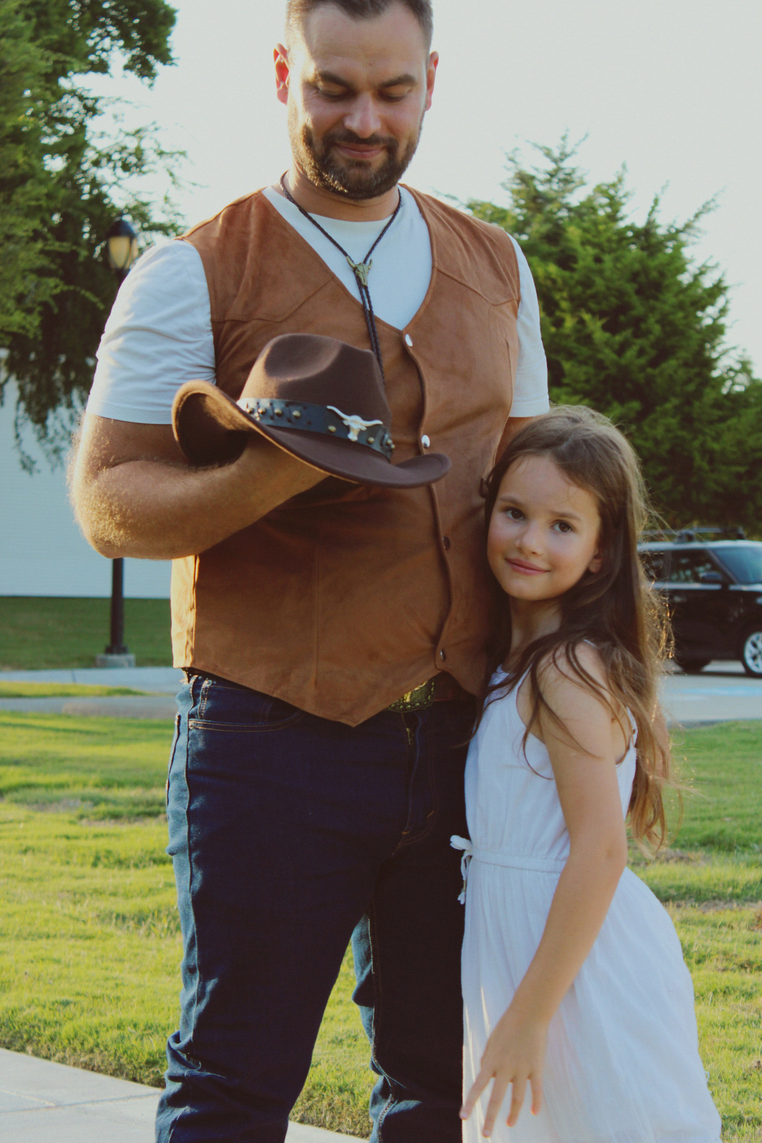 Texas Countryside Family Photoshoot in Cowboy Style. Lana Petrychenko — Portrait & Family Photographer. Valencia, Spain