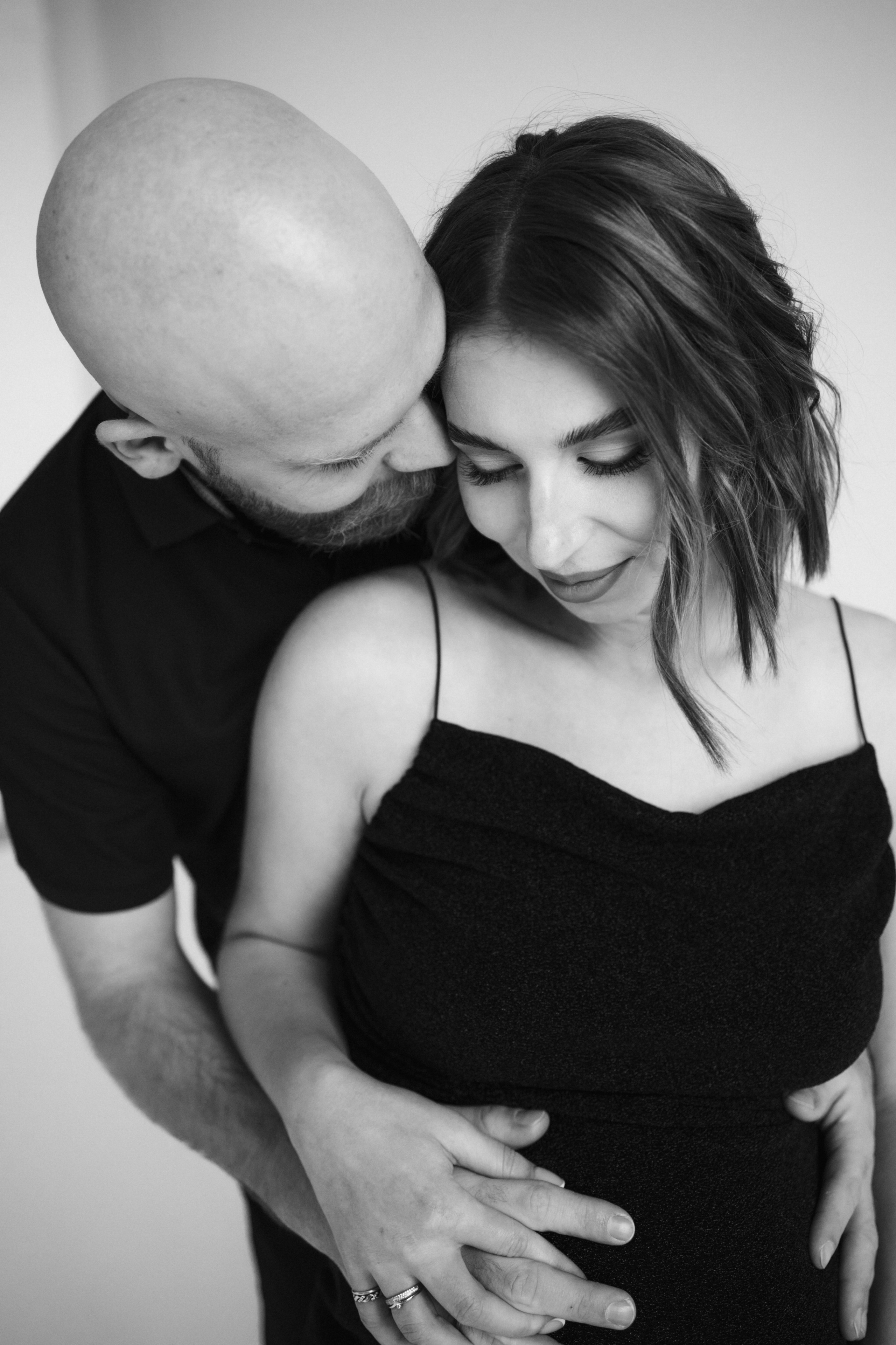 Pregnancy. Photographer in Milton Keynes, Northampton & London — Wedding, Family & Portrait Photography