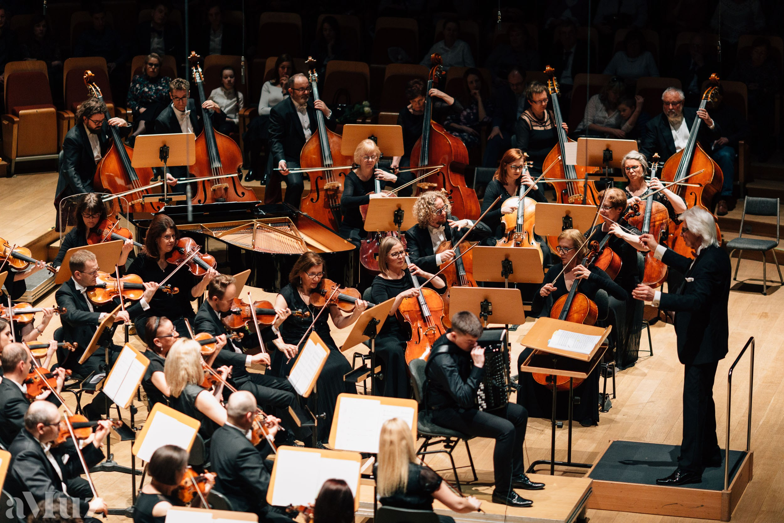 Filharmonia Bałtycka. Fotograf Ślubny Warszawa - Sesje Biznesowe Rodzinne Eventy