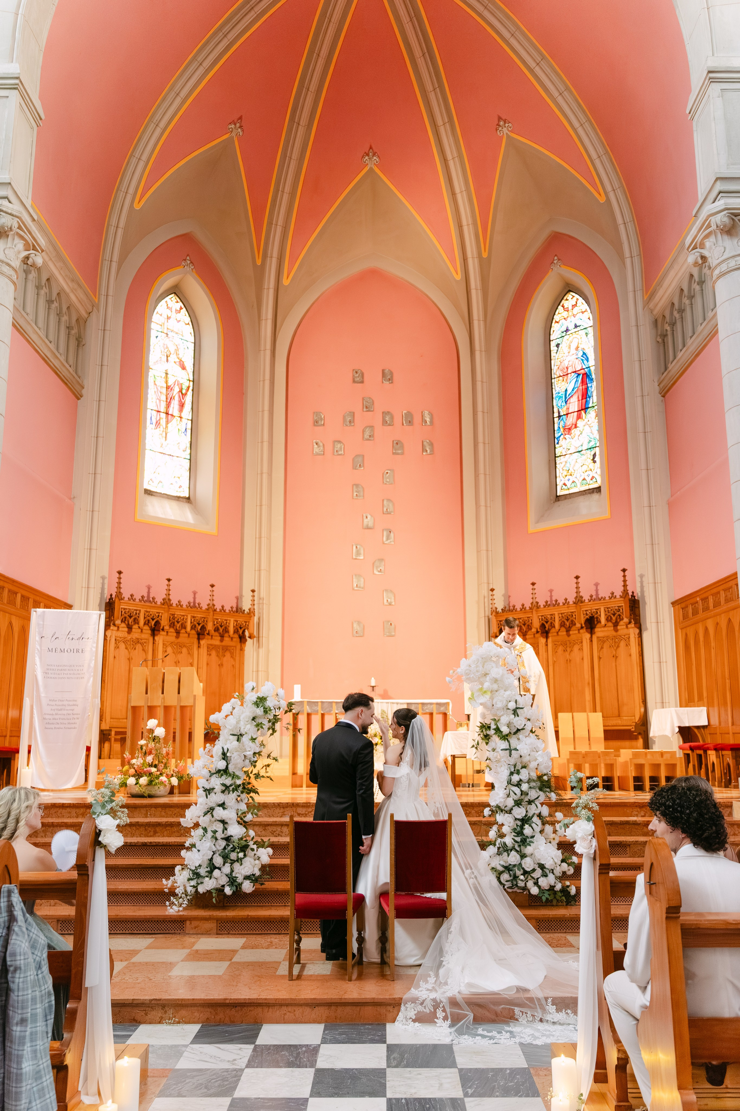 Casamento Isabel & Freskim em La Chaux-de-Fonds e Neuchâtel, Suiça. Fotógrafo de casamentos e destination wedding no Porto, Portugal — Davi Valente | Lisboa, Douro, Roma e Lago de Como