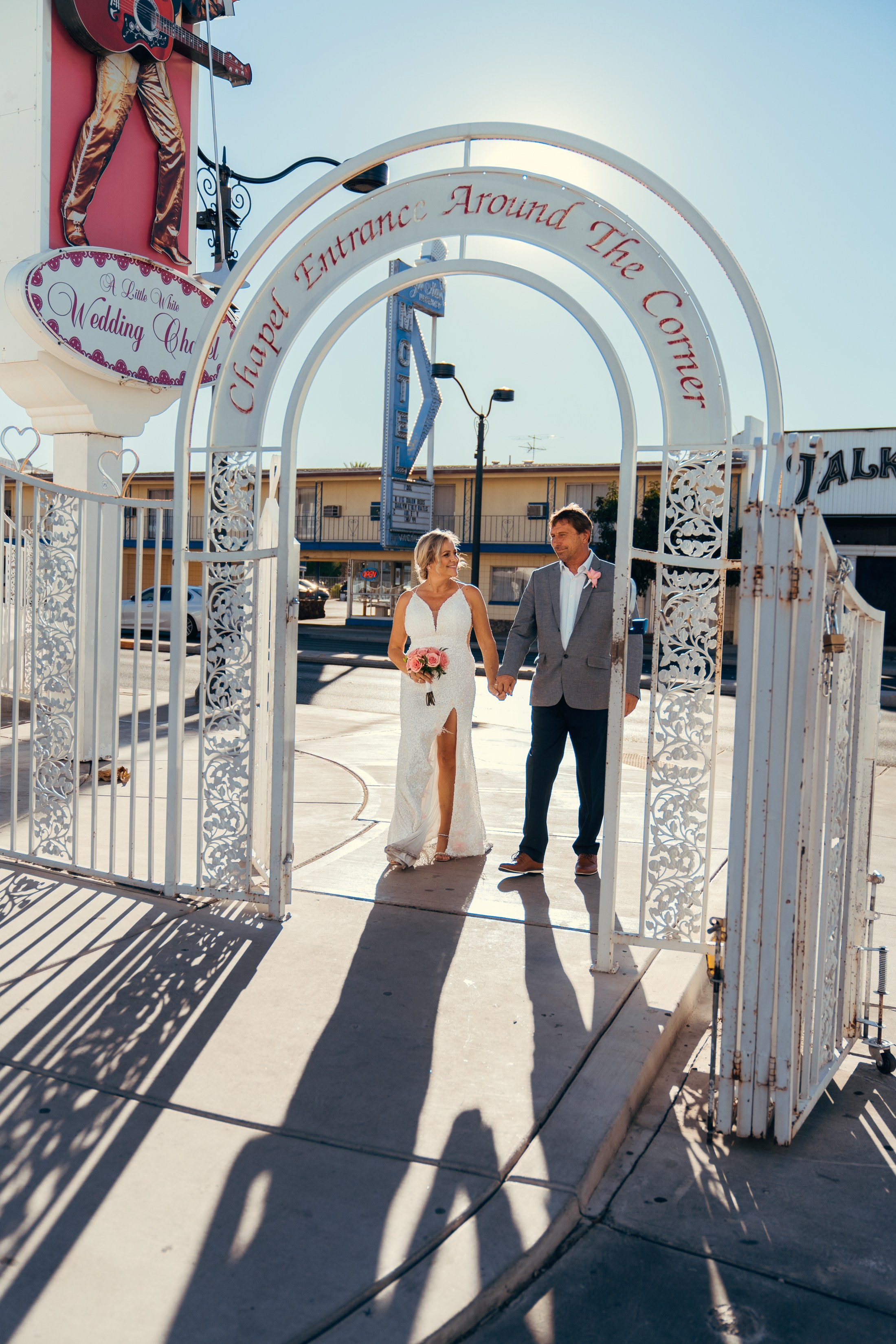Sandra&Steffen. Renewal vows. Wedding & elopement photographer Viktoriya Kravtsov. Las Vegas