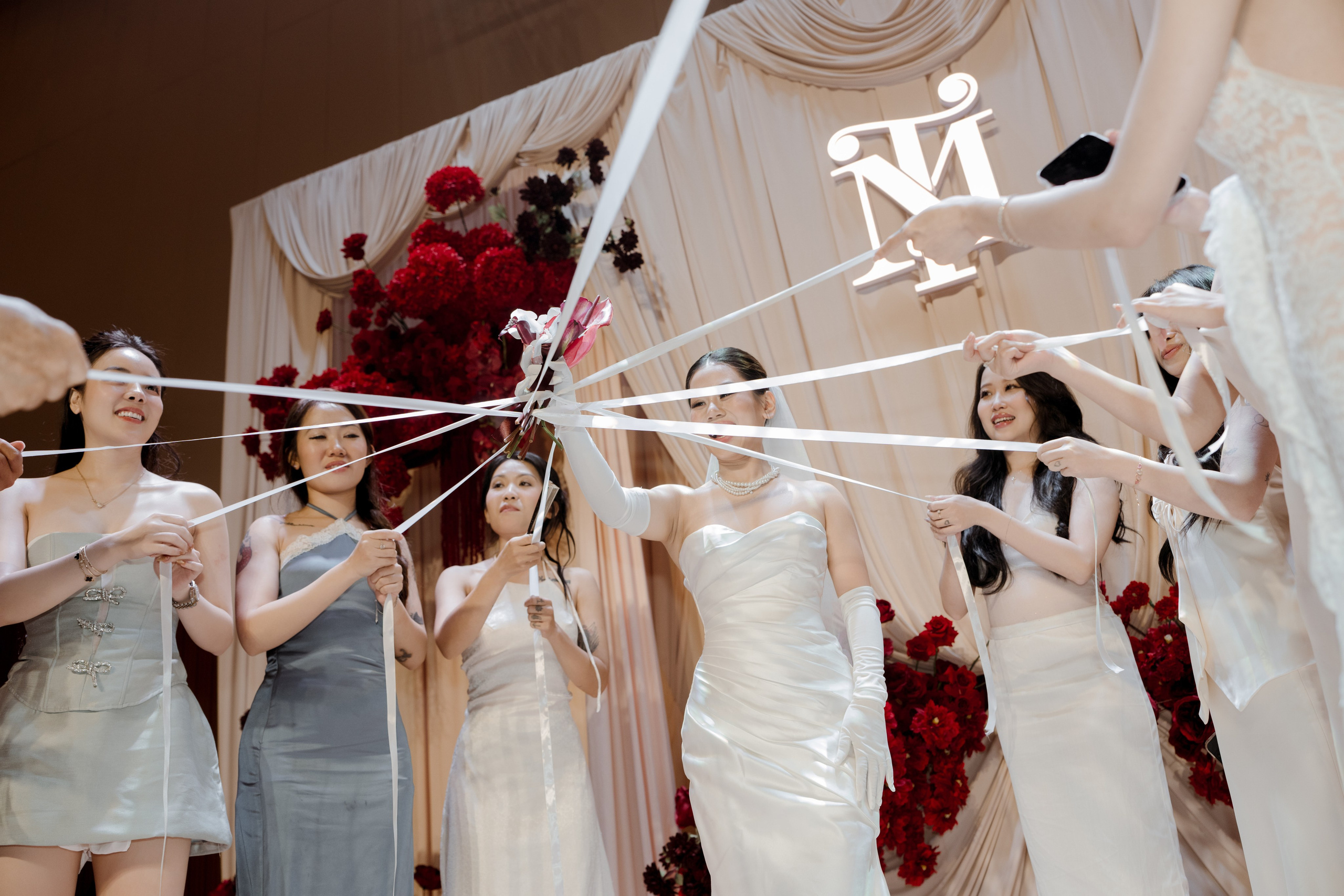 Man + Thu | Photojournalism. BenColor Studio