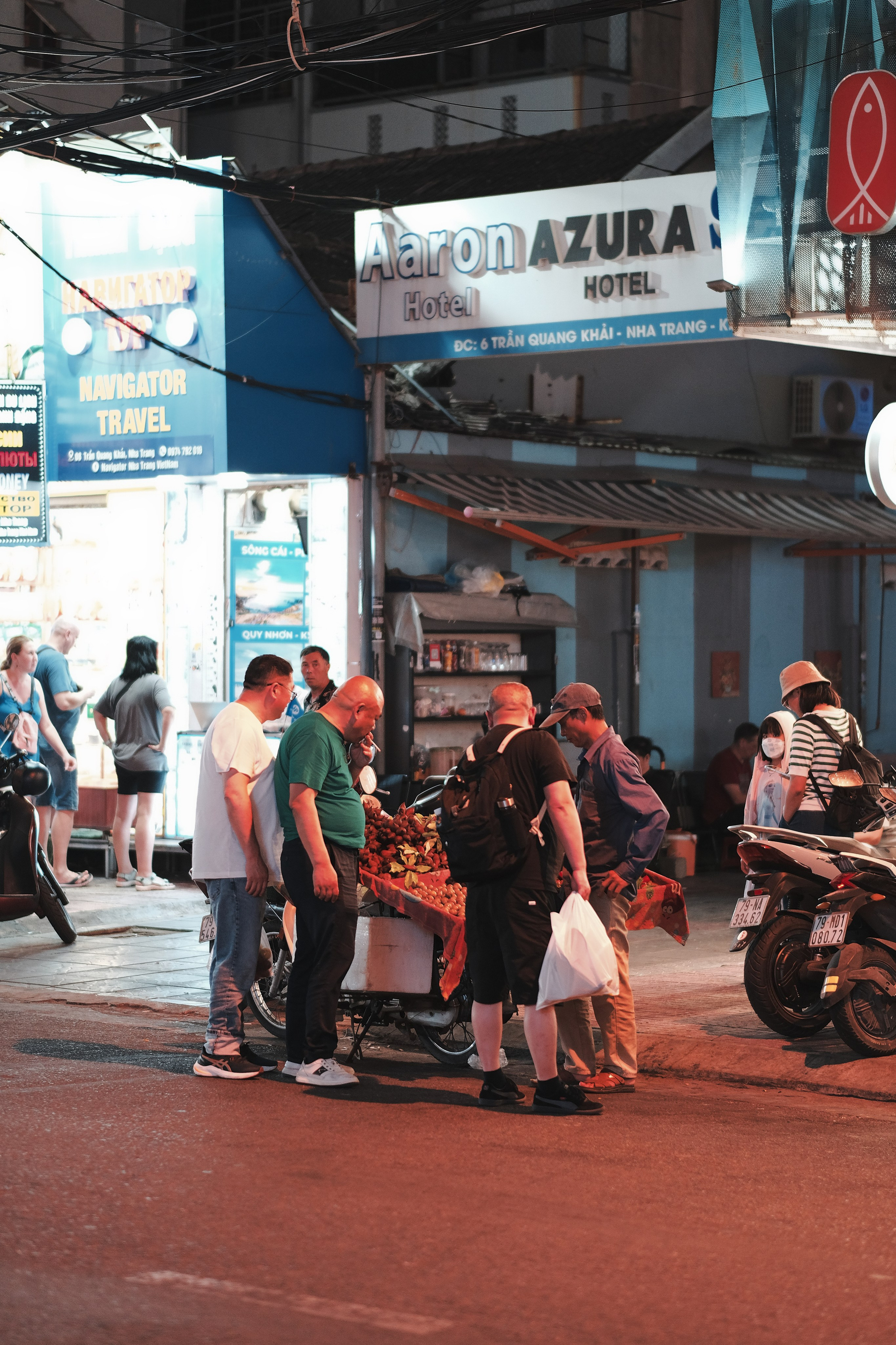 Vietnam Nha Trang यात्रा | Beaches, Culture & Photos. 中国街头摄影 | The Streets of China Through My Eyes | 深圳