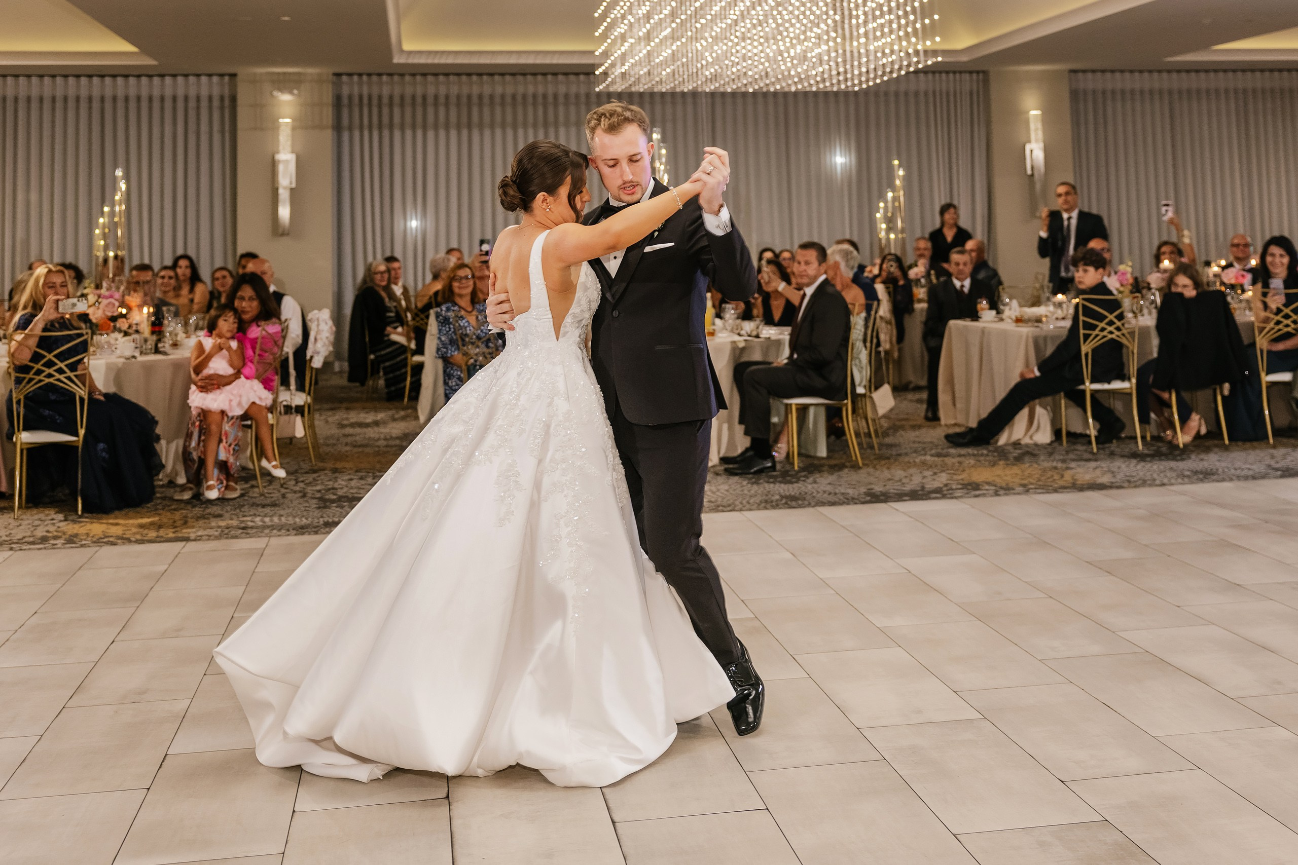 09.06.2025 Wedding. Wedding family event photographer in Chicago Nick Yushevich