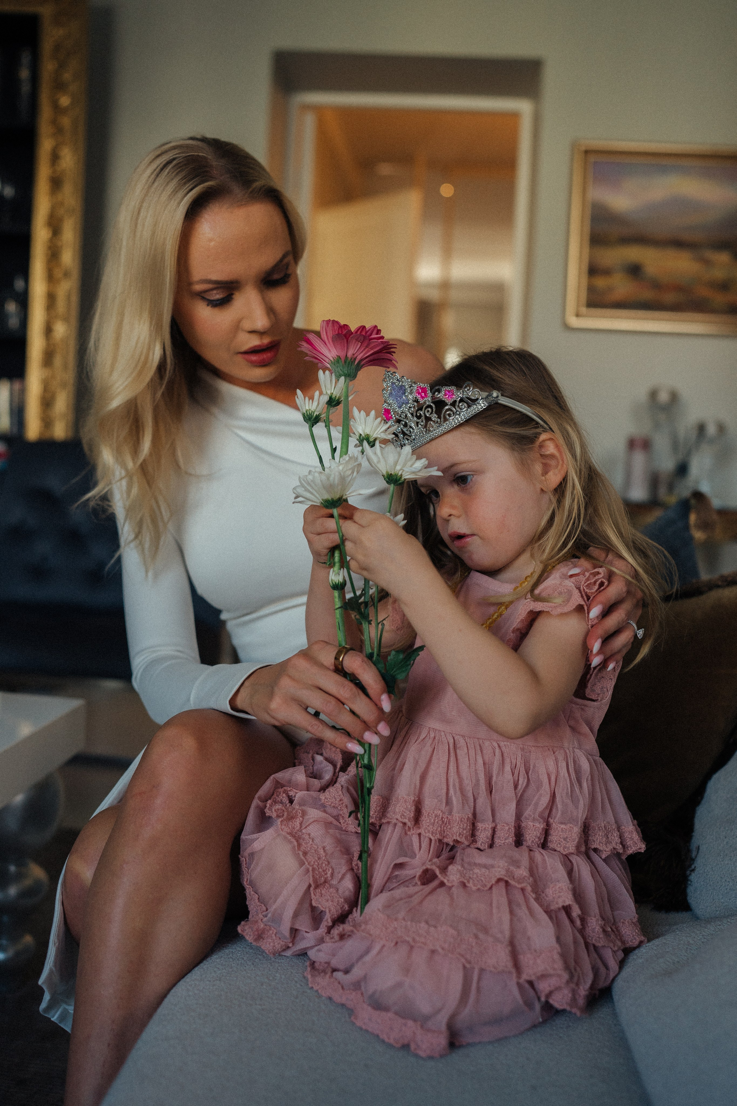 L&H. Wedding and potrait photographer in Helsinki Vickan O