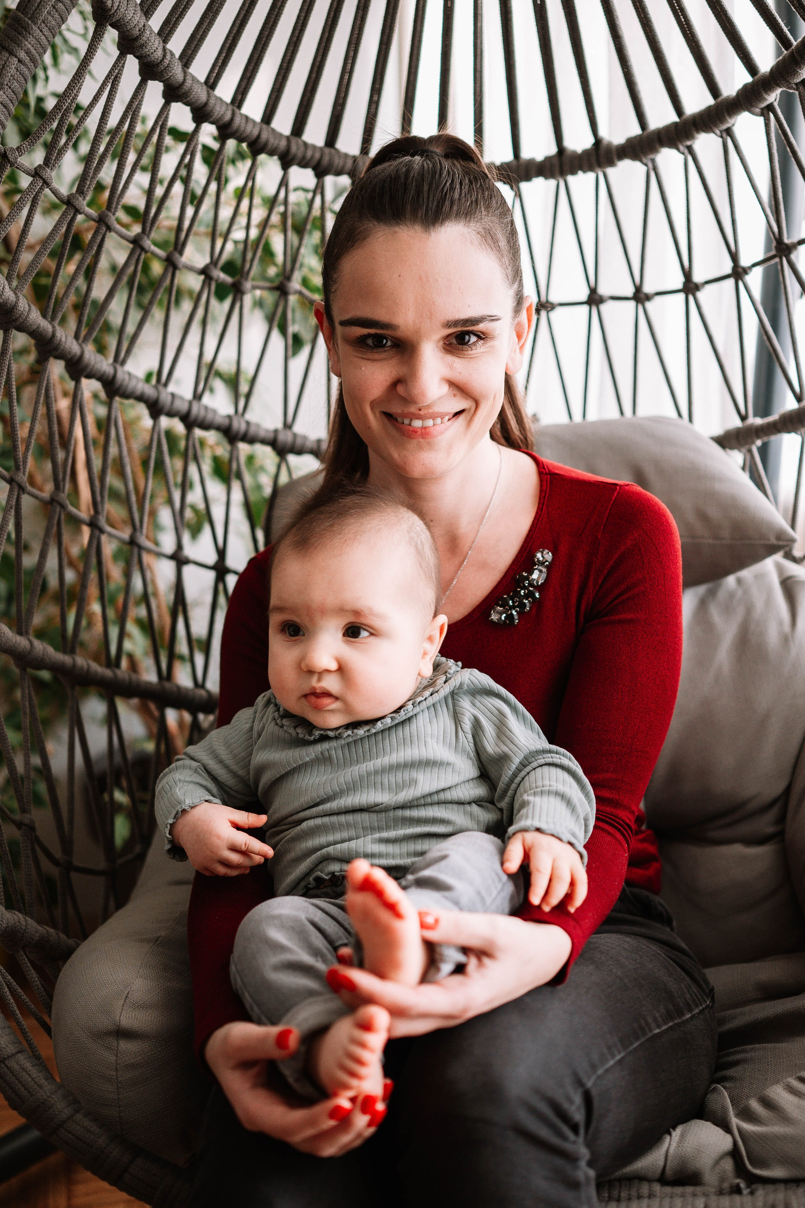 Lana - fotografisanje bebe kod kuće. Dečiji i porodični fotograf