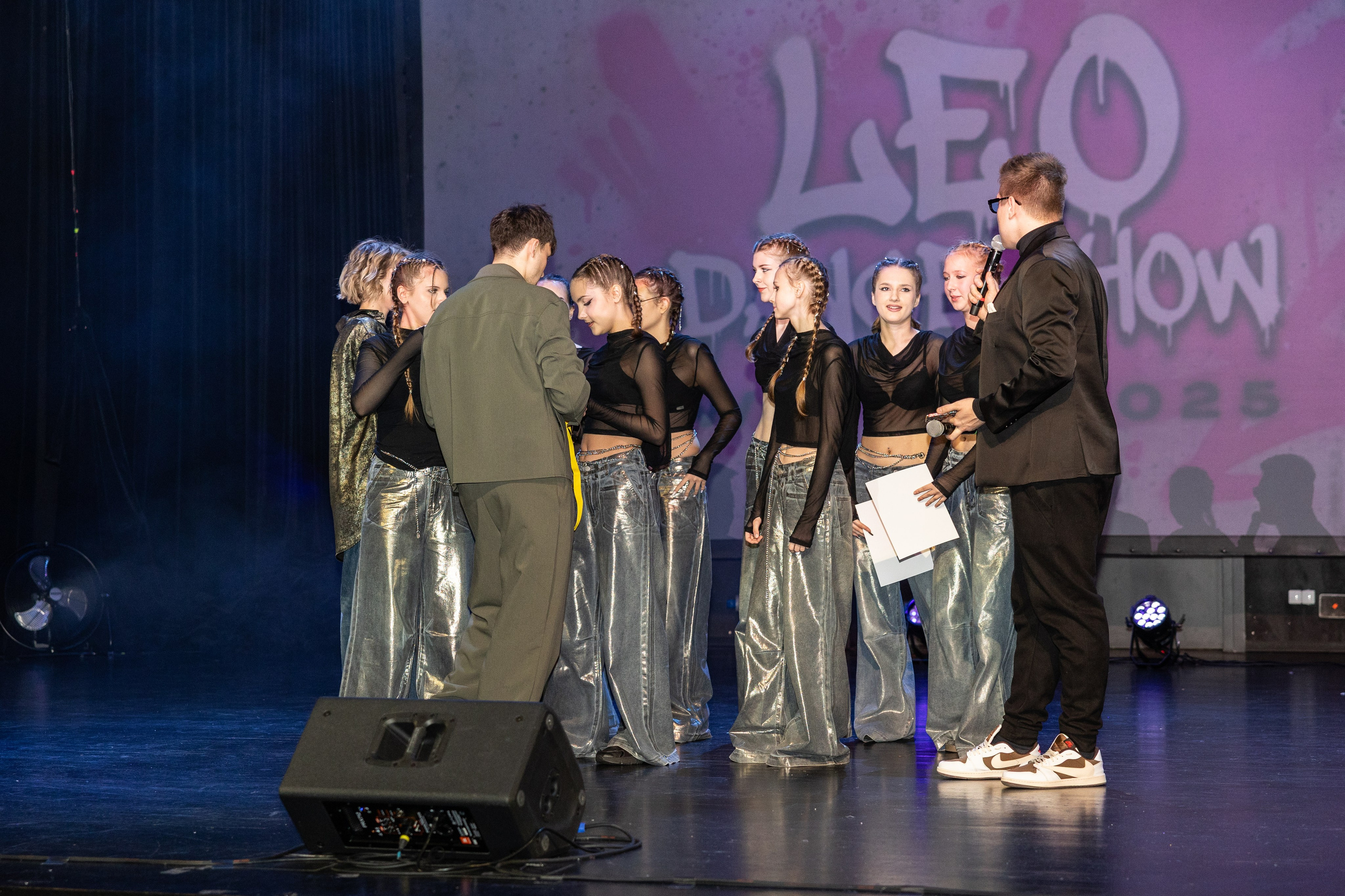 LEO DANCE SHOW WINTER 2025. Семейный и детский фотограф в Варшаве Мила Бобровская