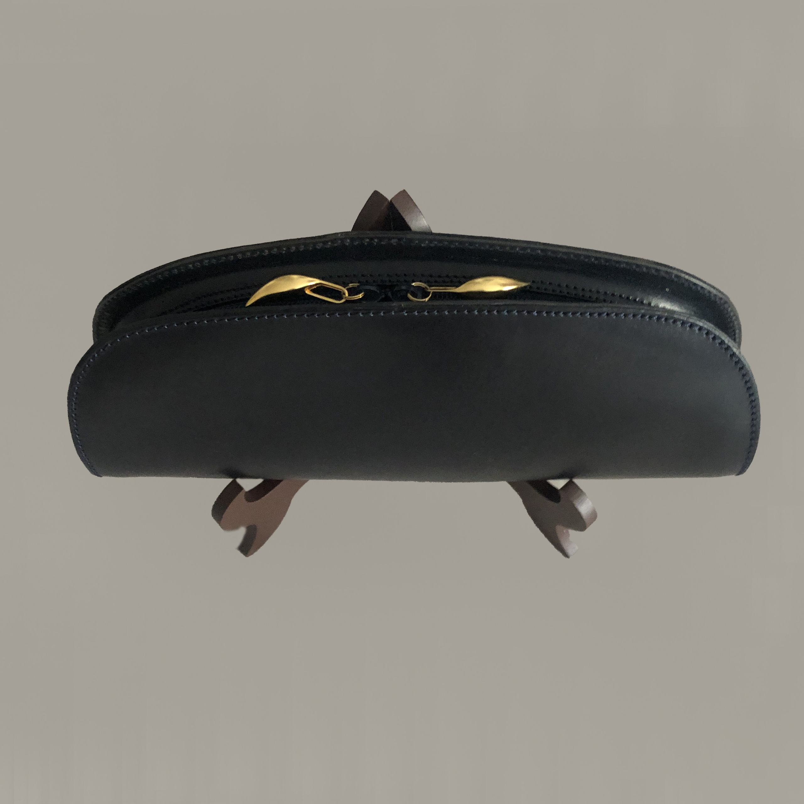 Bag12. Современнные и актикварные украшения в Барселоне, Москве и Санкт-Петербурге