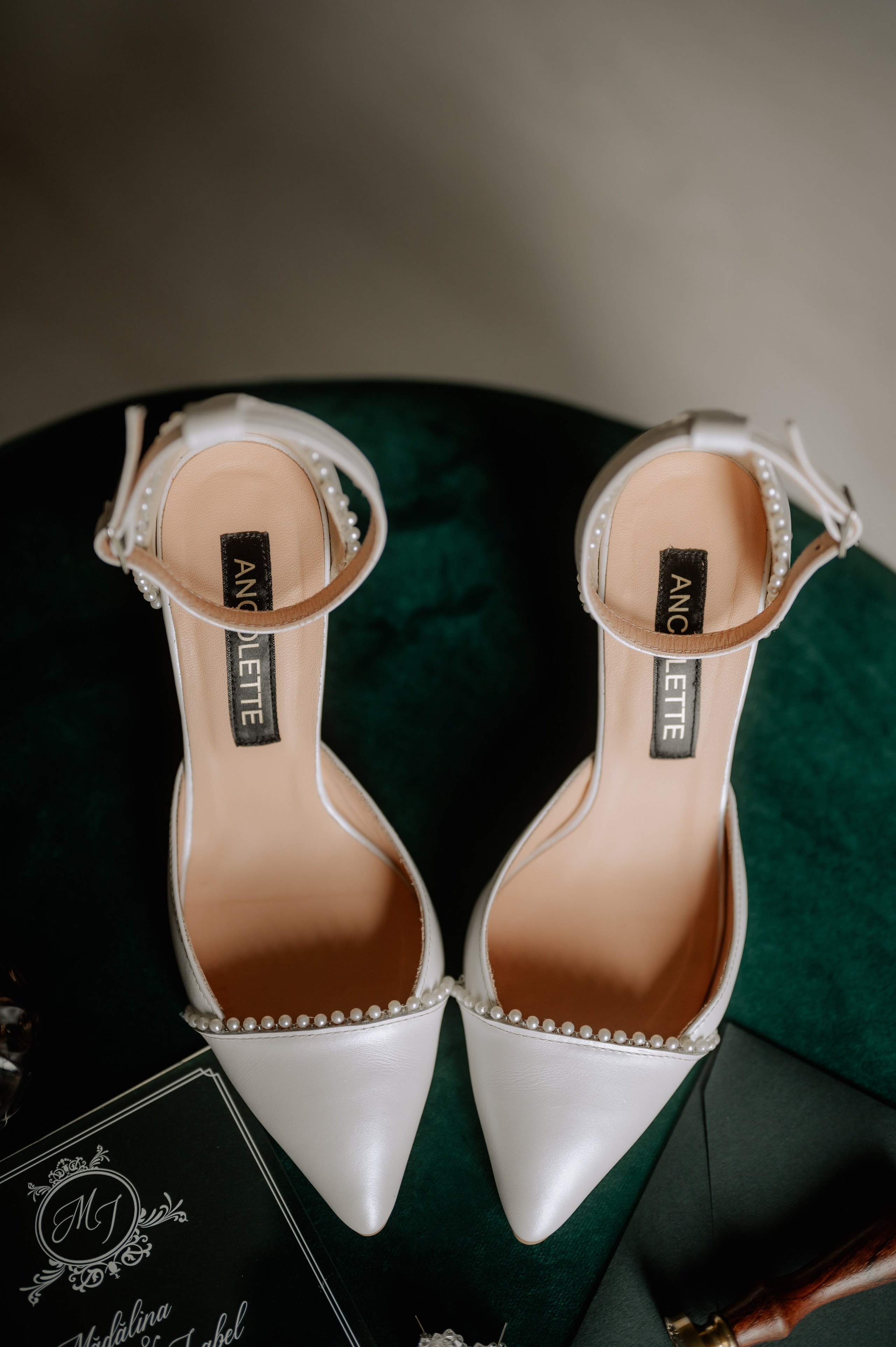 Cum să alegi un fotograf de nuntă în stilul tău. Proud Vision Weddings | Wedding Photography & Film — Servicii profesionale Foto Video Nunta Iasi