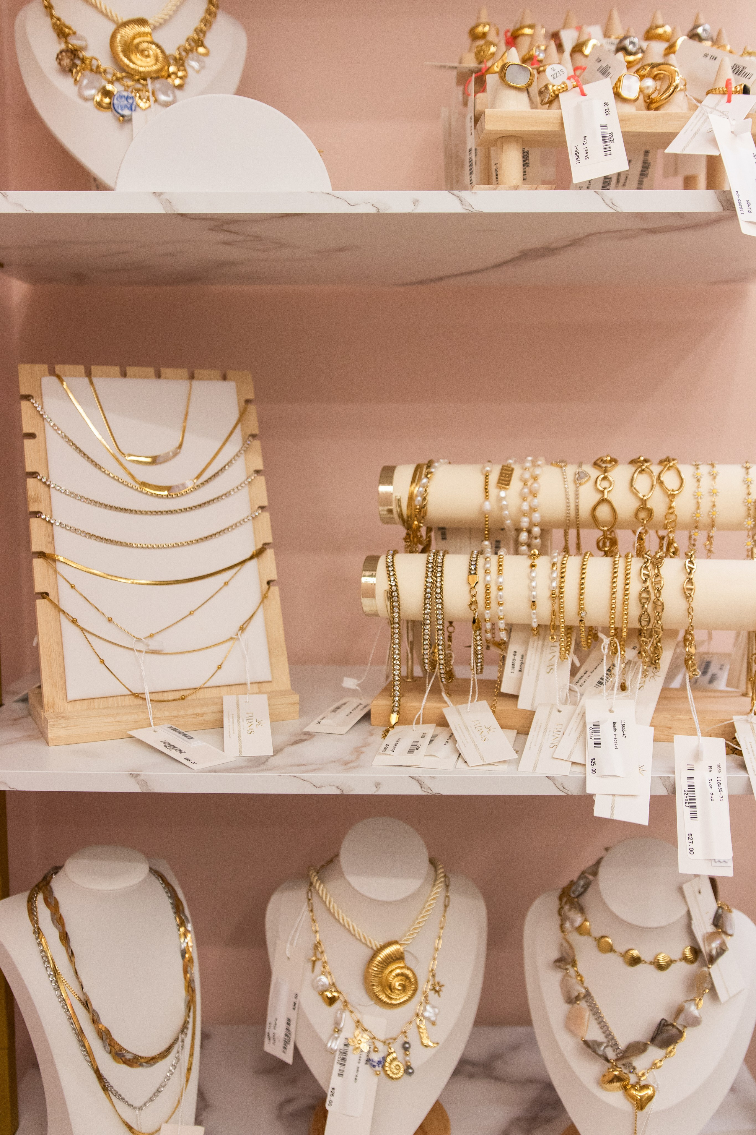 Painted Tree Boutiques fall collection retail photoshoot in Round Rock