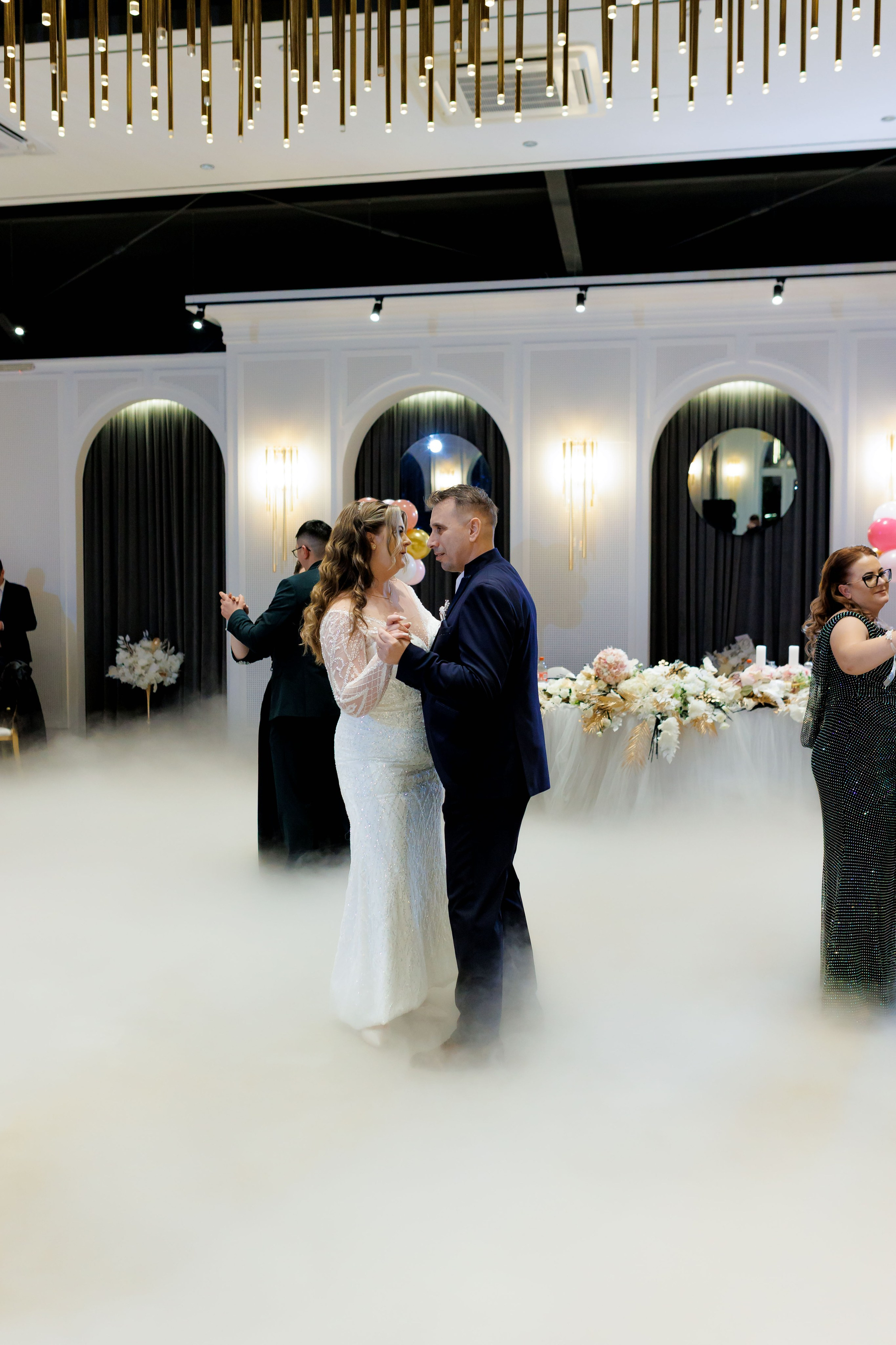 Povestea voastră, regizată de noi |Cristi Turculet Videograf Nuntă Suceava | wedding highlight. Servicii foto-video profesionale, pentru momente de neuitat