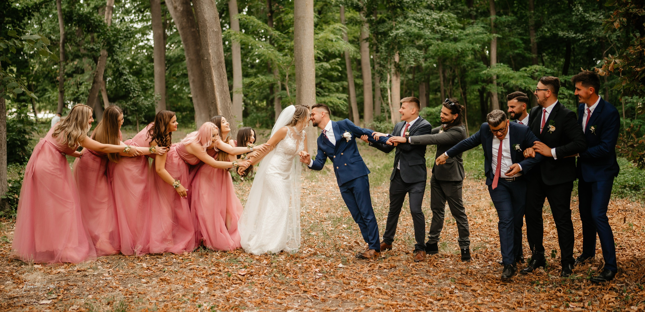 Luiza & Bogdan – Poveste vizuală. Fotograf de nuntă, corporate, botezuri, majorate și aniversări Roman, Lucaci Cornel