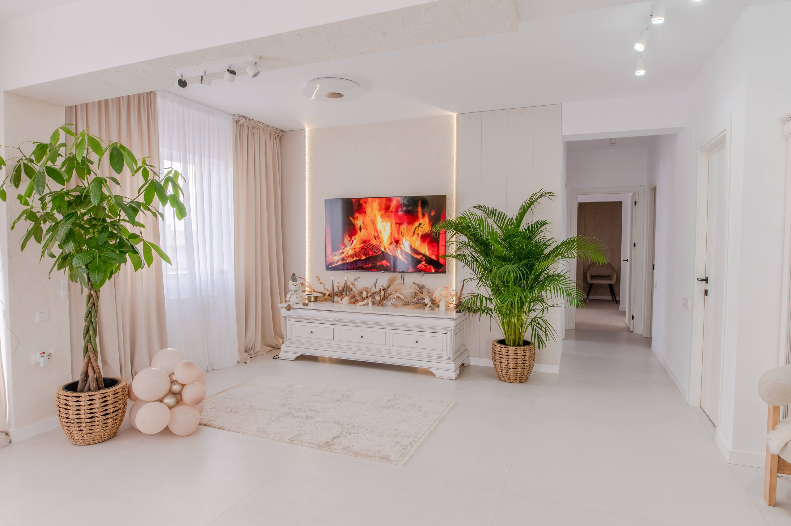 Proiecte Imobiliare. Iustin Olariu Films