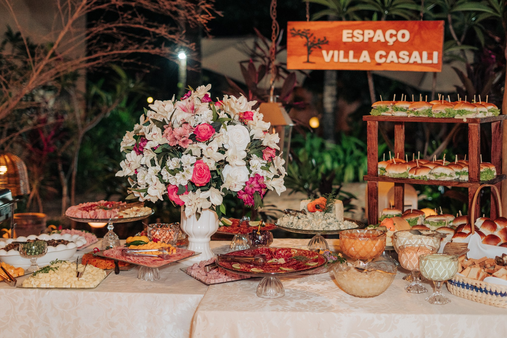Nathallya & Antônio Marco — Vila Casali / Piratininga SP. Robson Colaço