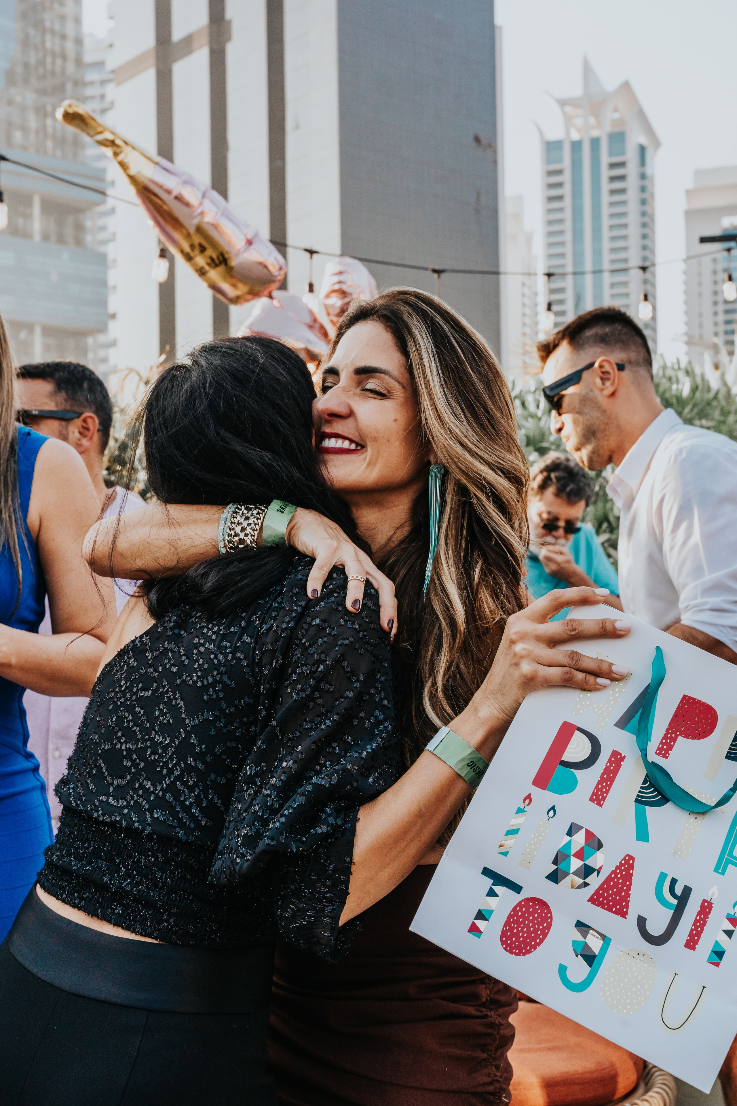 EVENT. Photo and video production. Editing & retouching services. Training