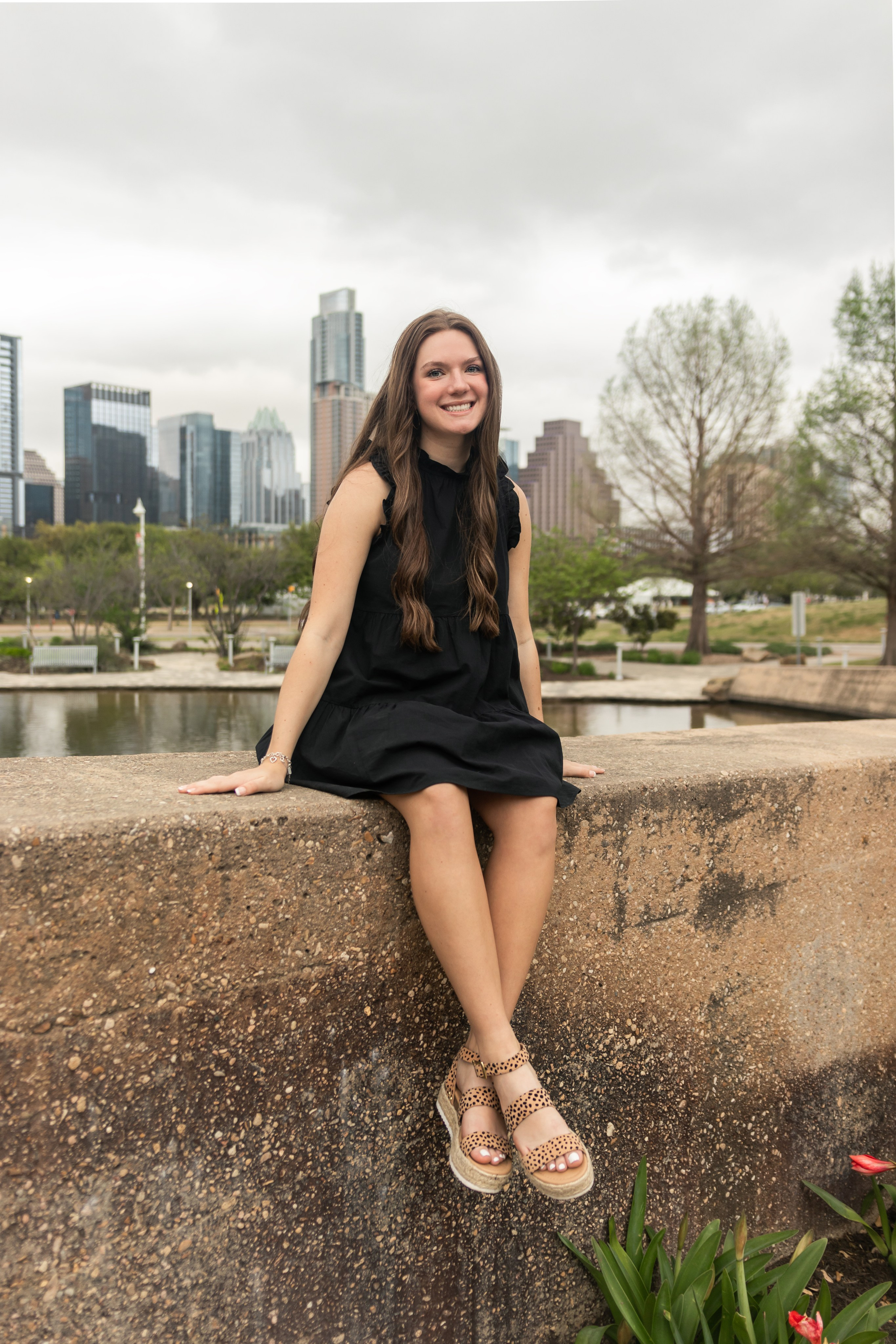 Avery’s senior photoshoot at Auditorium Shores