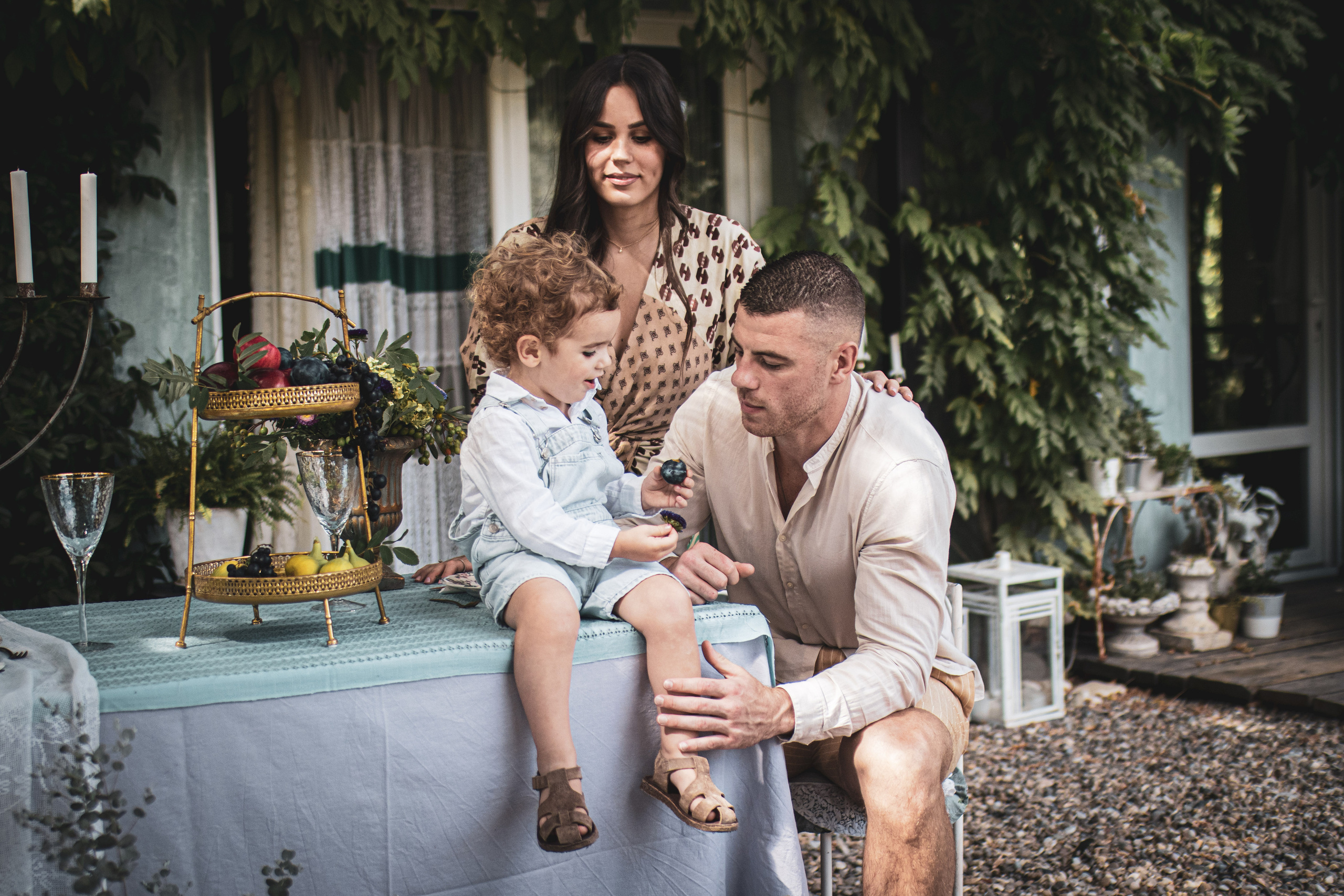 Porodična fotografija na destinaciji u Vrdniku