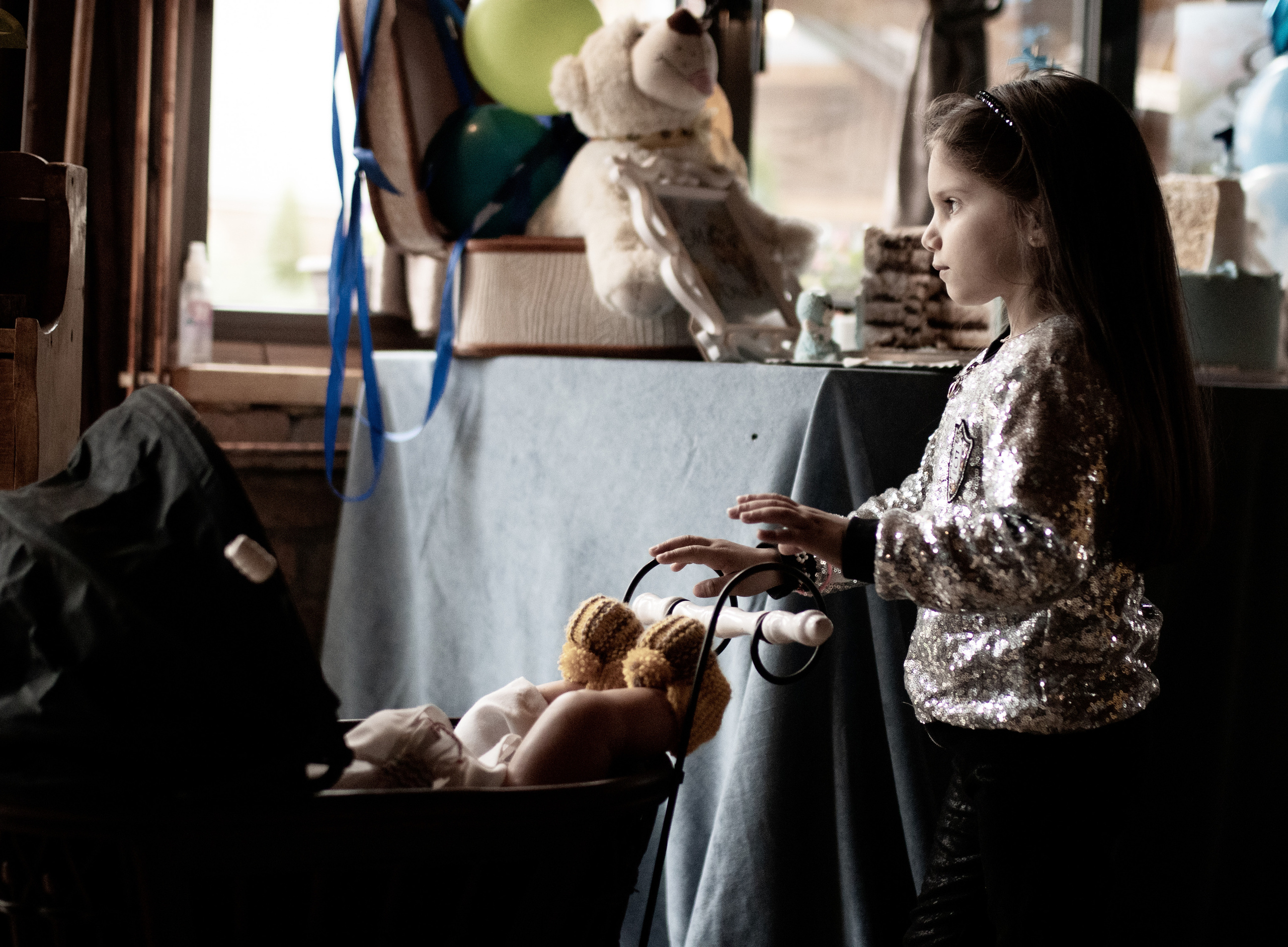 fotografisanje devojčice i dečijih kolica na proslavi rođendana