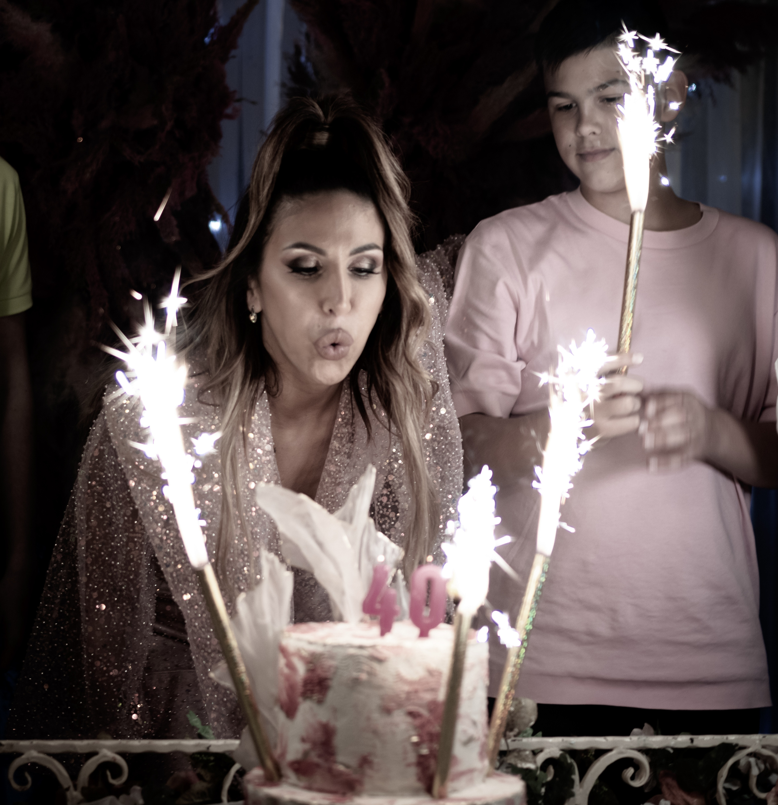 fotografisanje duvanja svećica za svoj rođendan