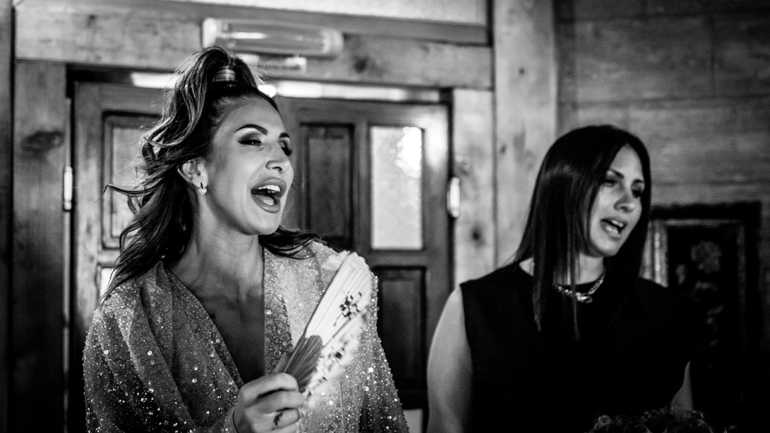 crno-bela fotografija uspomene sa proslave četrdesetog rođendana u rumi