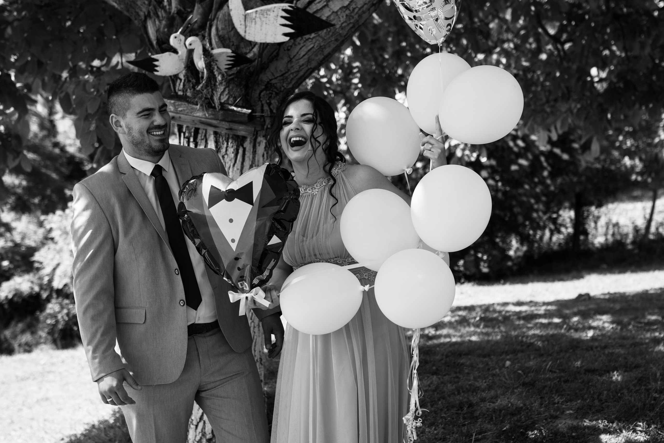 Fotografisanje mladenaca na svom venčanju