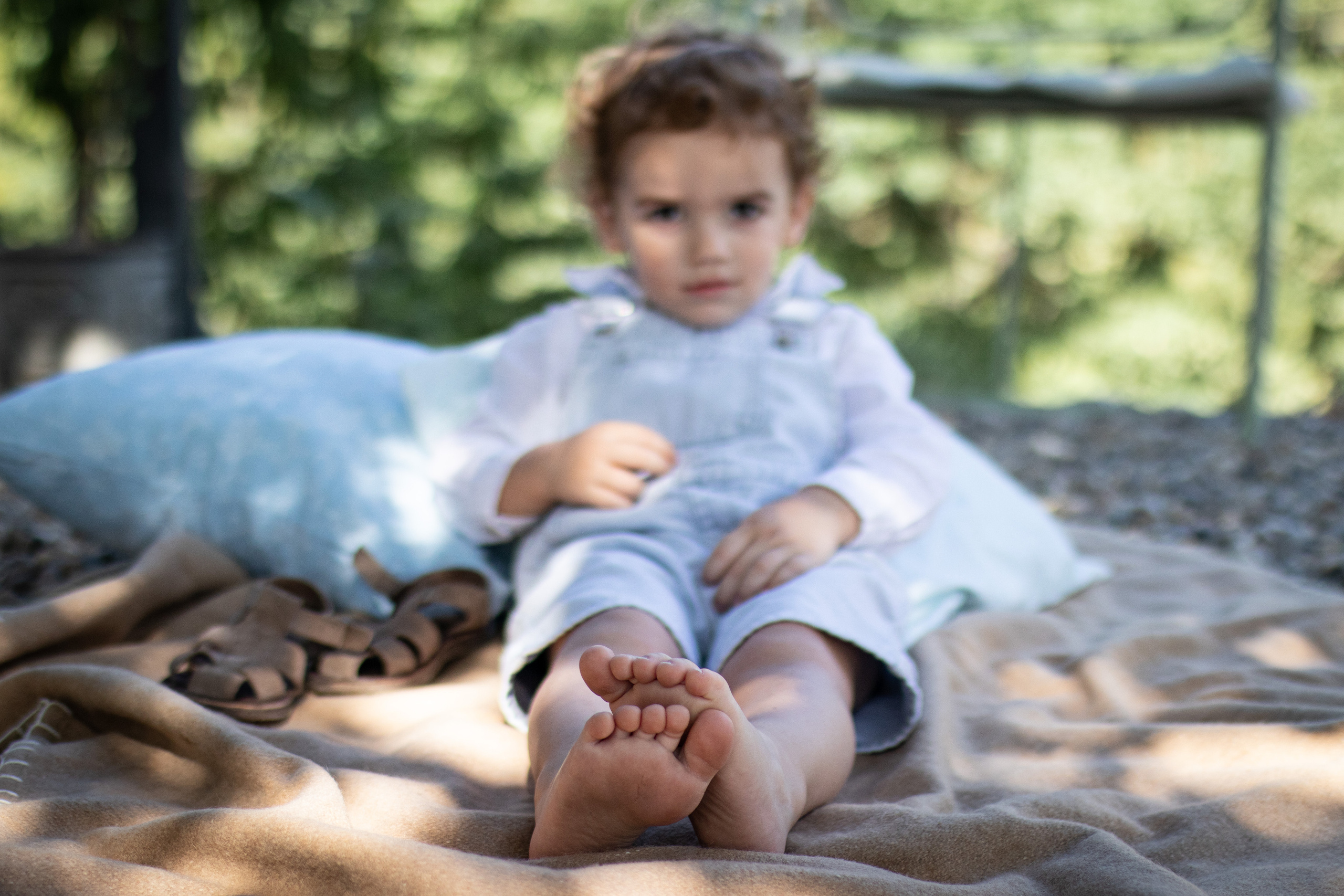 fotografija malog dečaka