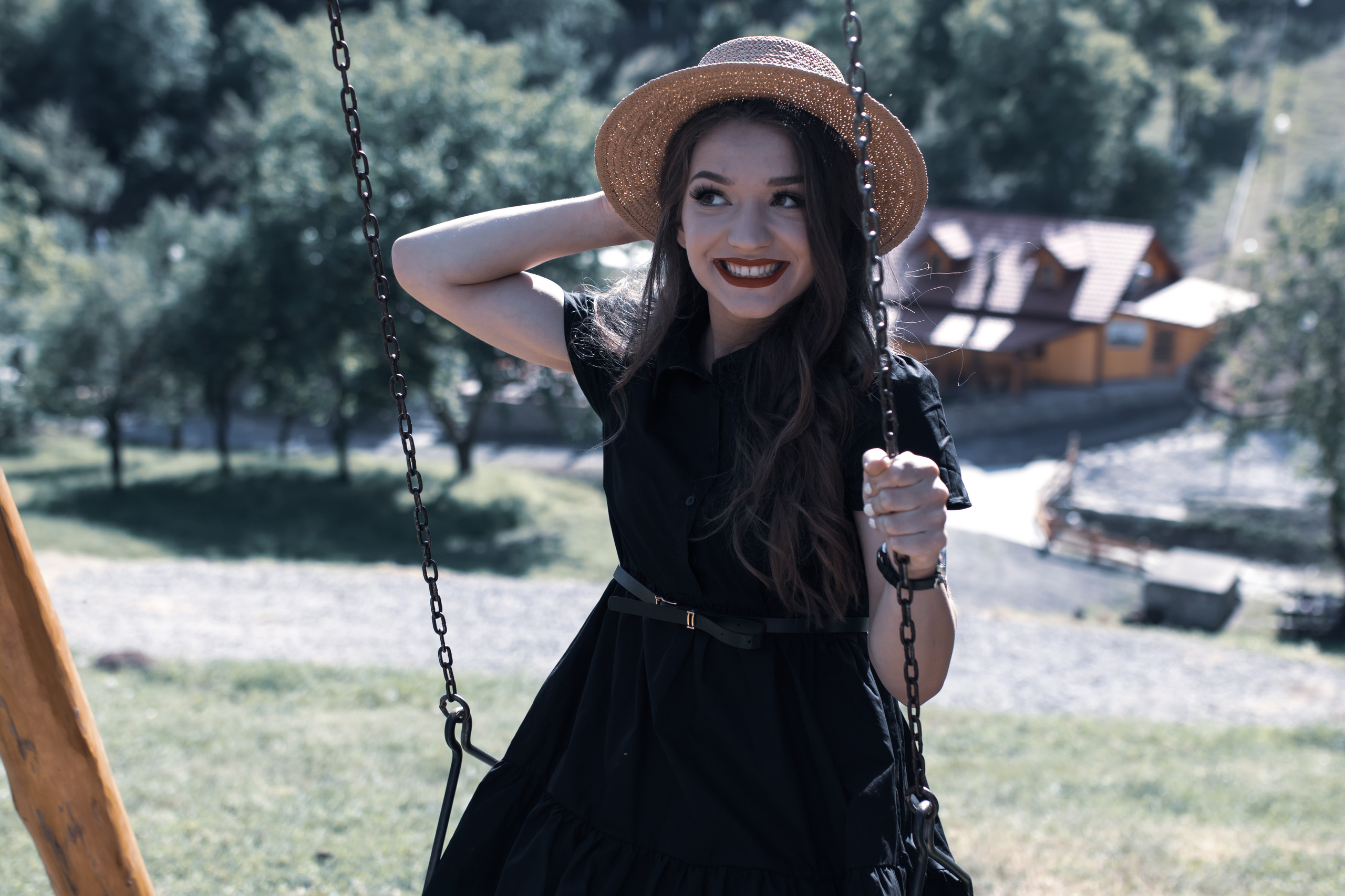 Fotografisanje osmeha devojke sa venčanja