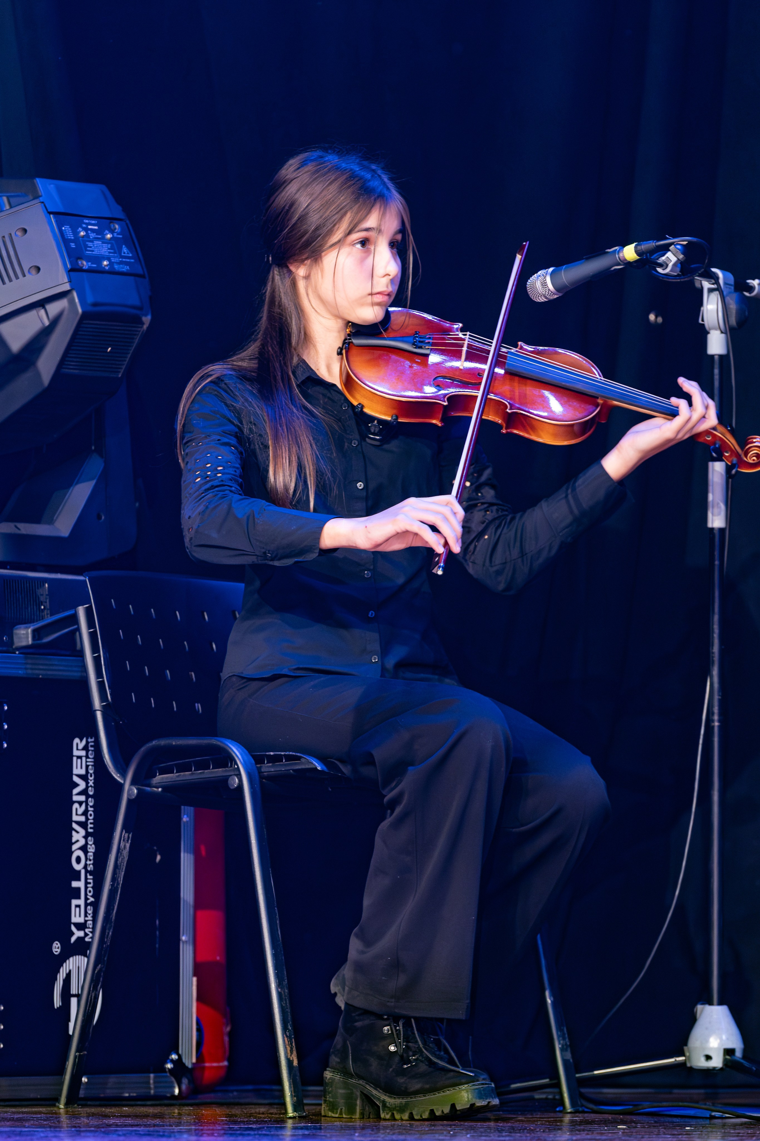Folklorni koncert RKUD Proleter — Dom Mladih. Namir Čomaga — fotograf iz Sarajeva, portreti, tradicija i kultura u fokusu objektiva