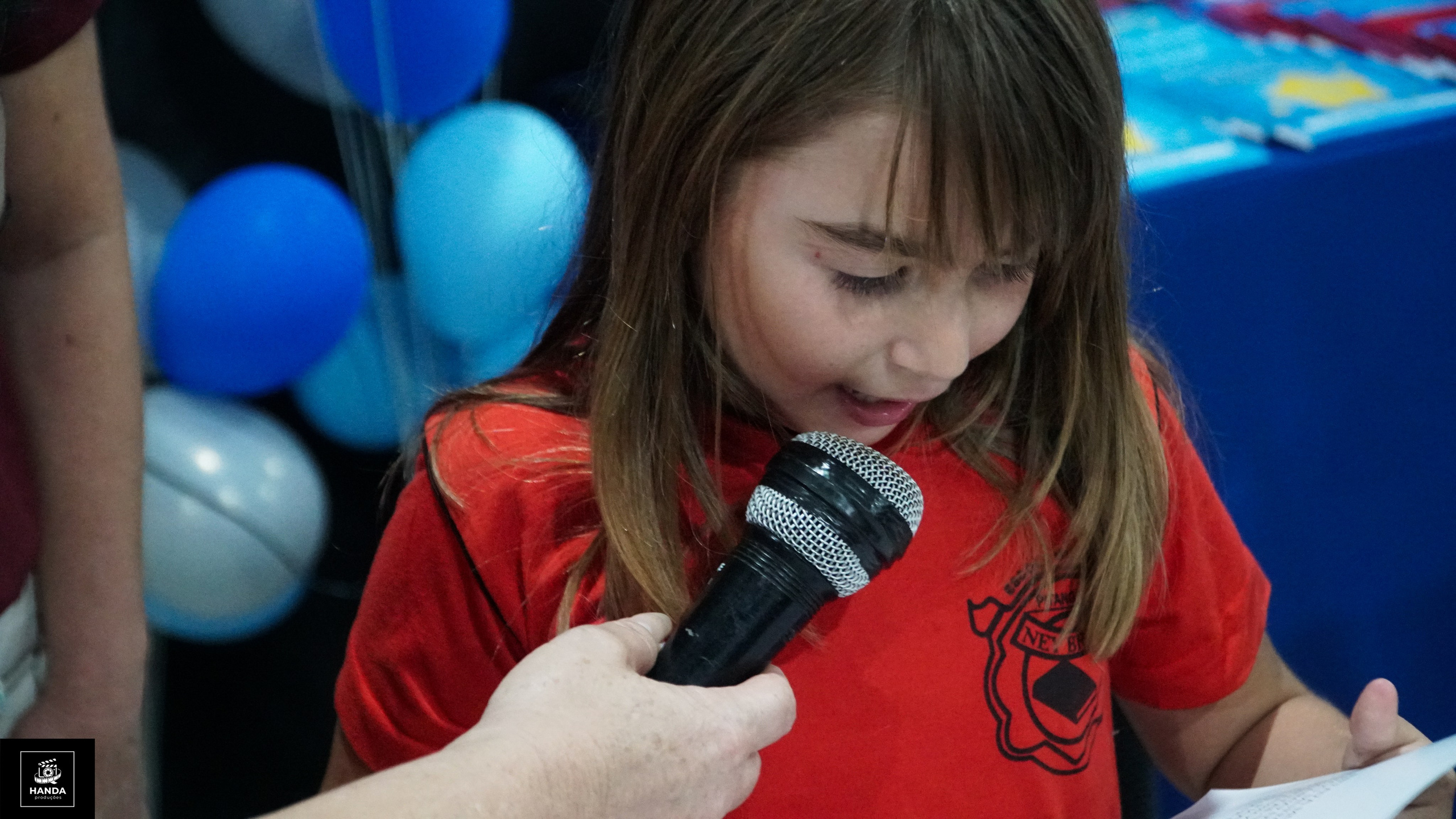 Noite autógrafos colégio Aurélio Buarque de Holanda. Handa Produções