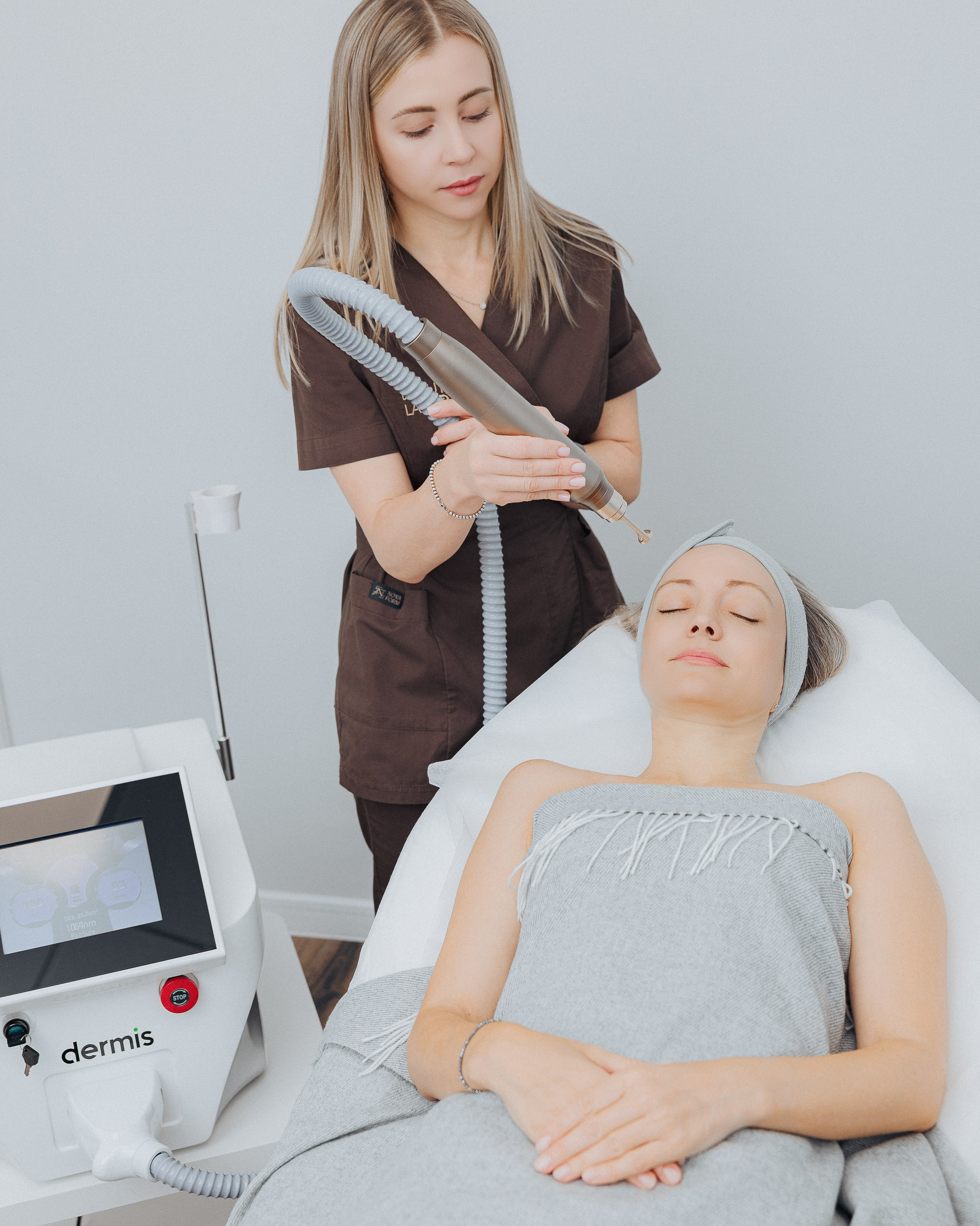 САЛОН ЗА КРАСОТА. Евгения Найденова – брандов и портретен фотограф | България, Европа