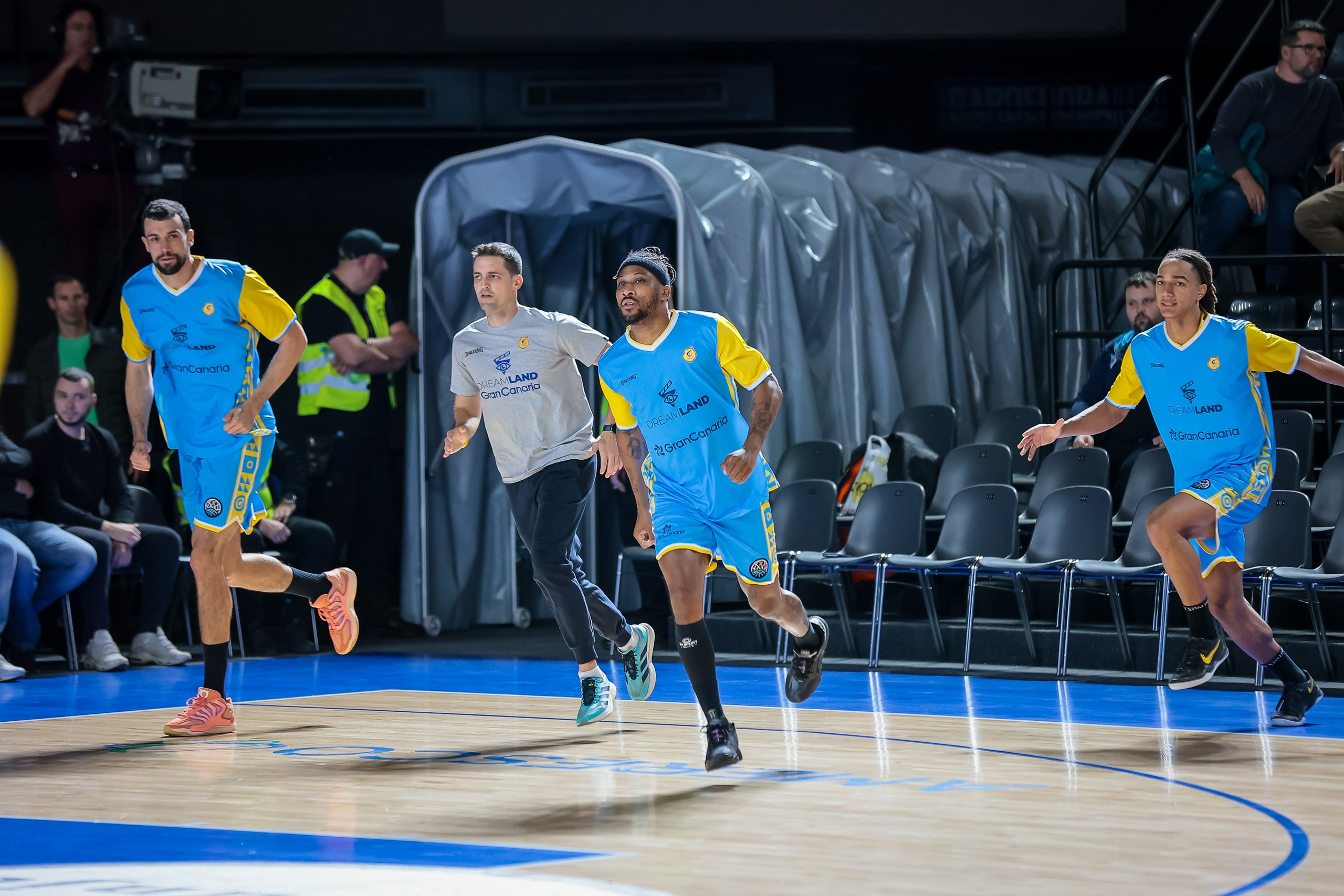 KK Spartak vs CB Gran Canaria. Aleksandar Šećerov photographer and videographer in Subotica, Serbia