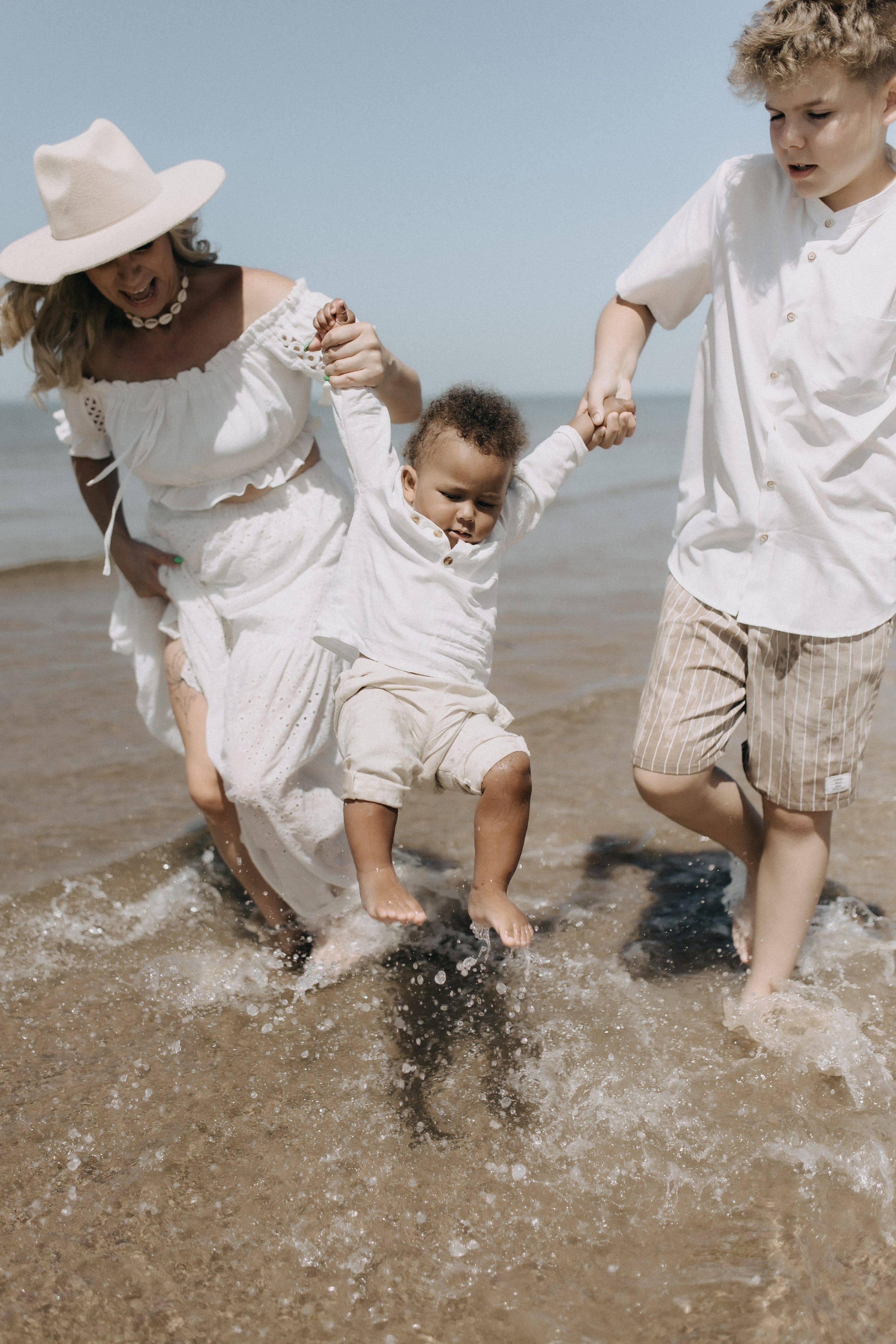 Family. Yorkshire Wedding and Portrait Photographer Evie Moon
