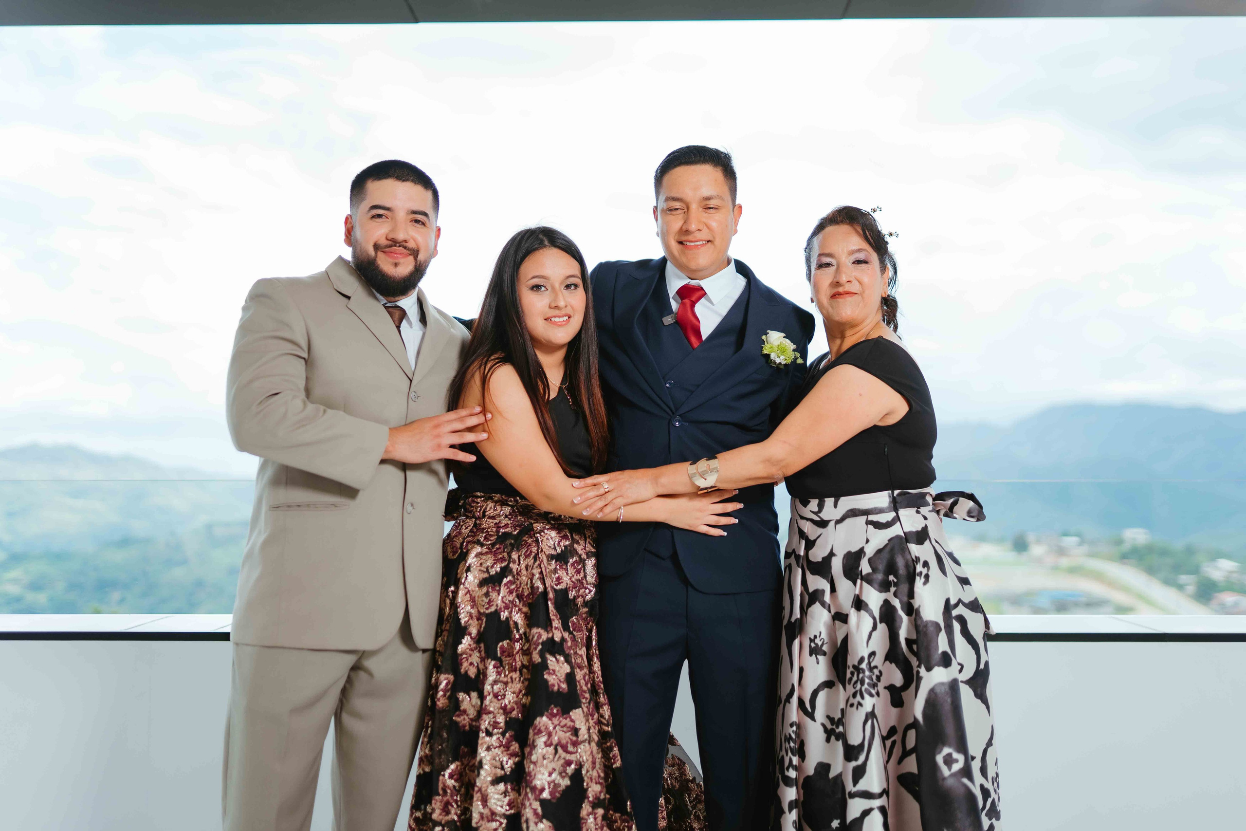 Jennifer y Vladimir. Fotógrafo de bodas en Loja Ecuador | Piero Alvarez PH